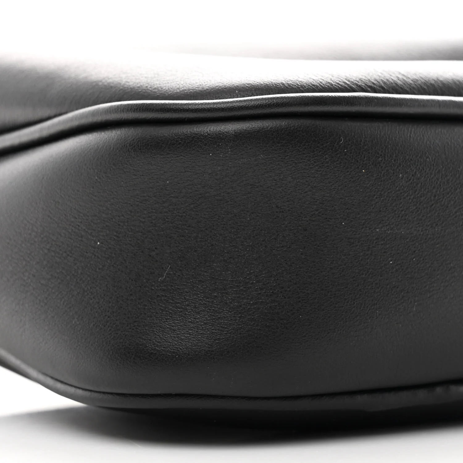 Natural Smooth Calfskin Rodeo Sling Pochette Black - Top Club