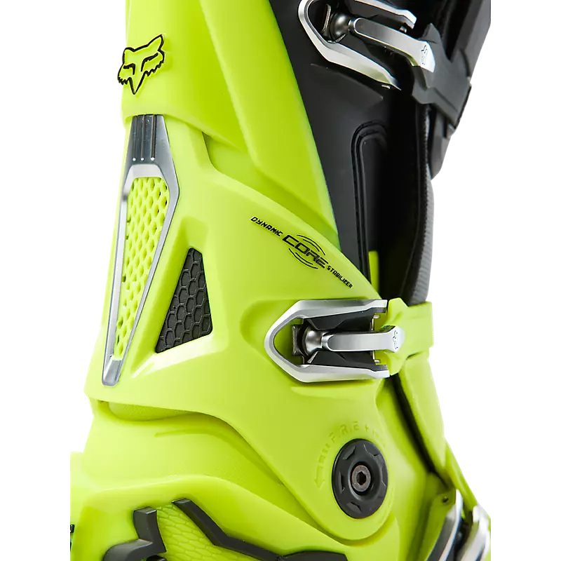 Instincts boots