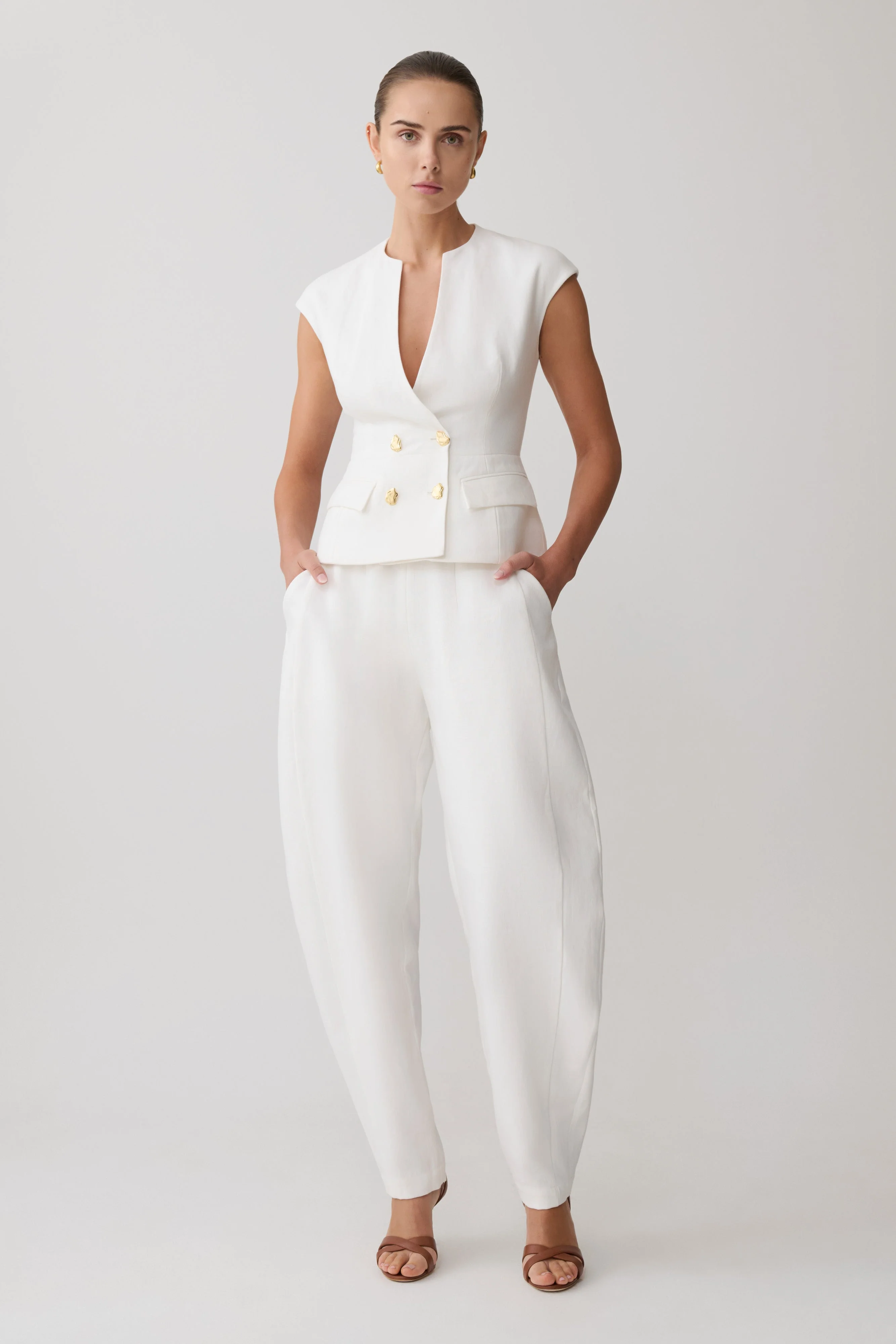 Oriana Linen Oversize Pants - White