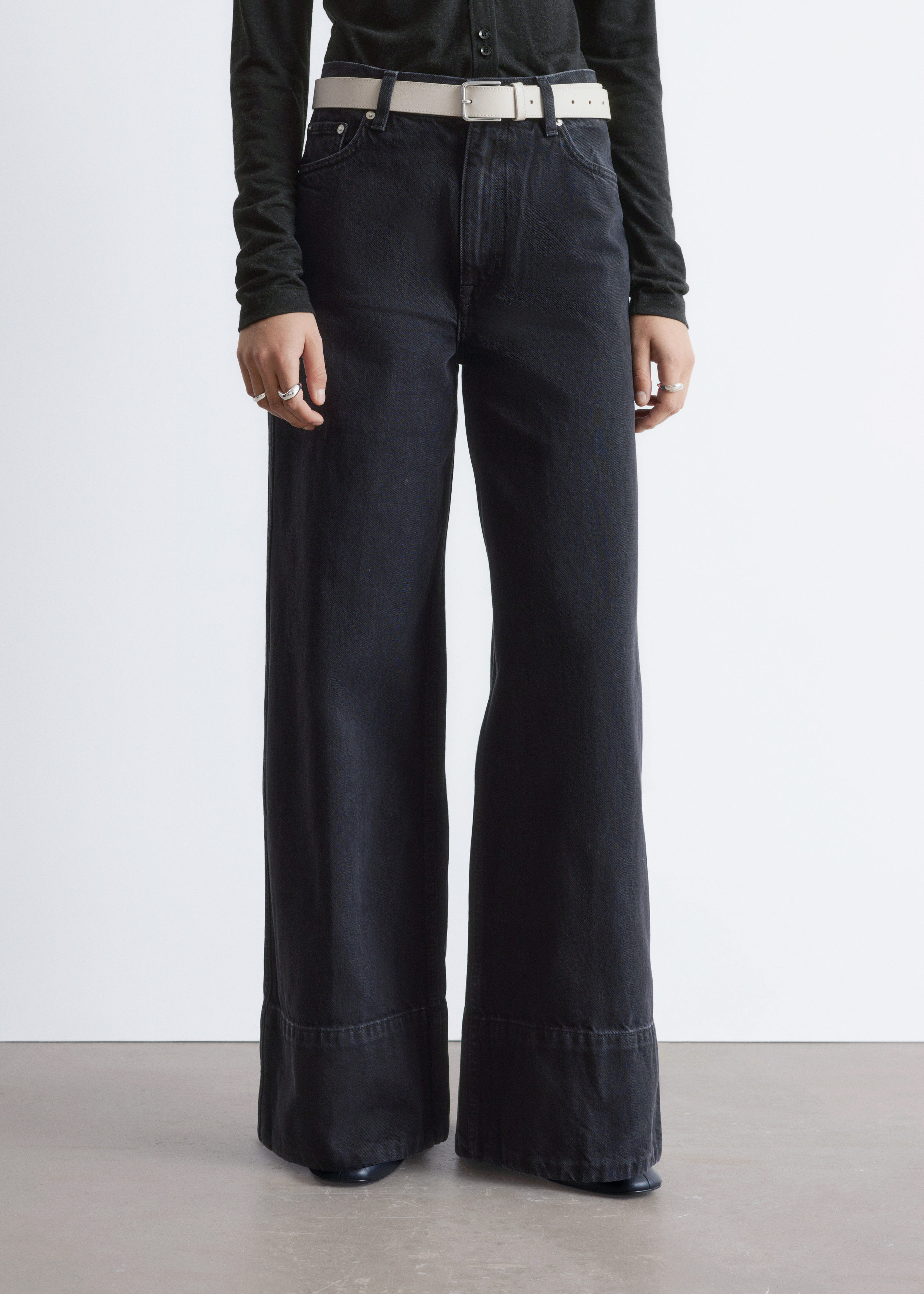 & Other Stories LONG WIDE-LEG JEANS