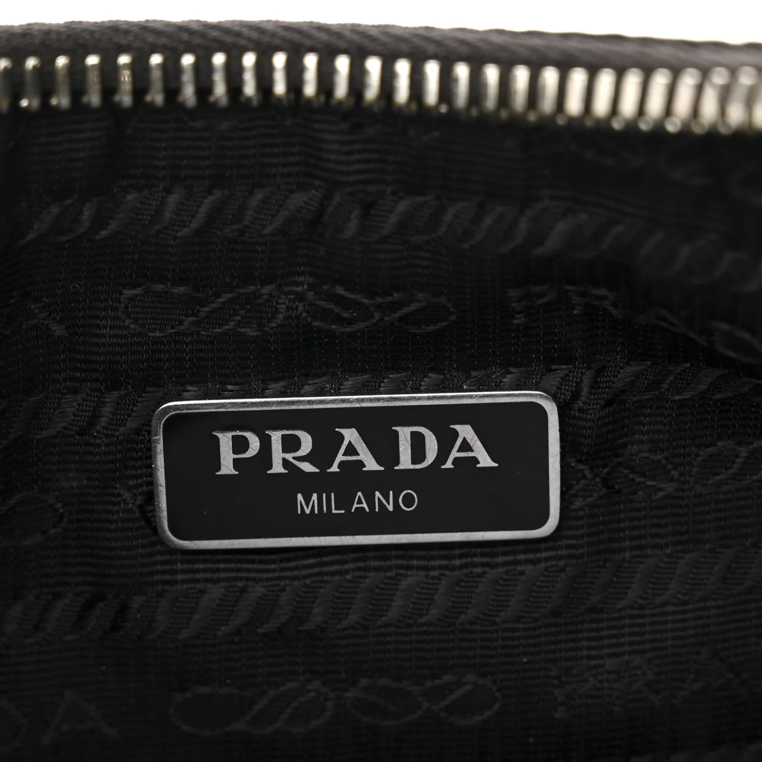 Nylon Re-Edition 2005 Shoulder Bag Black - Top Club
