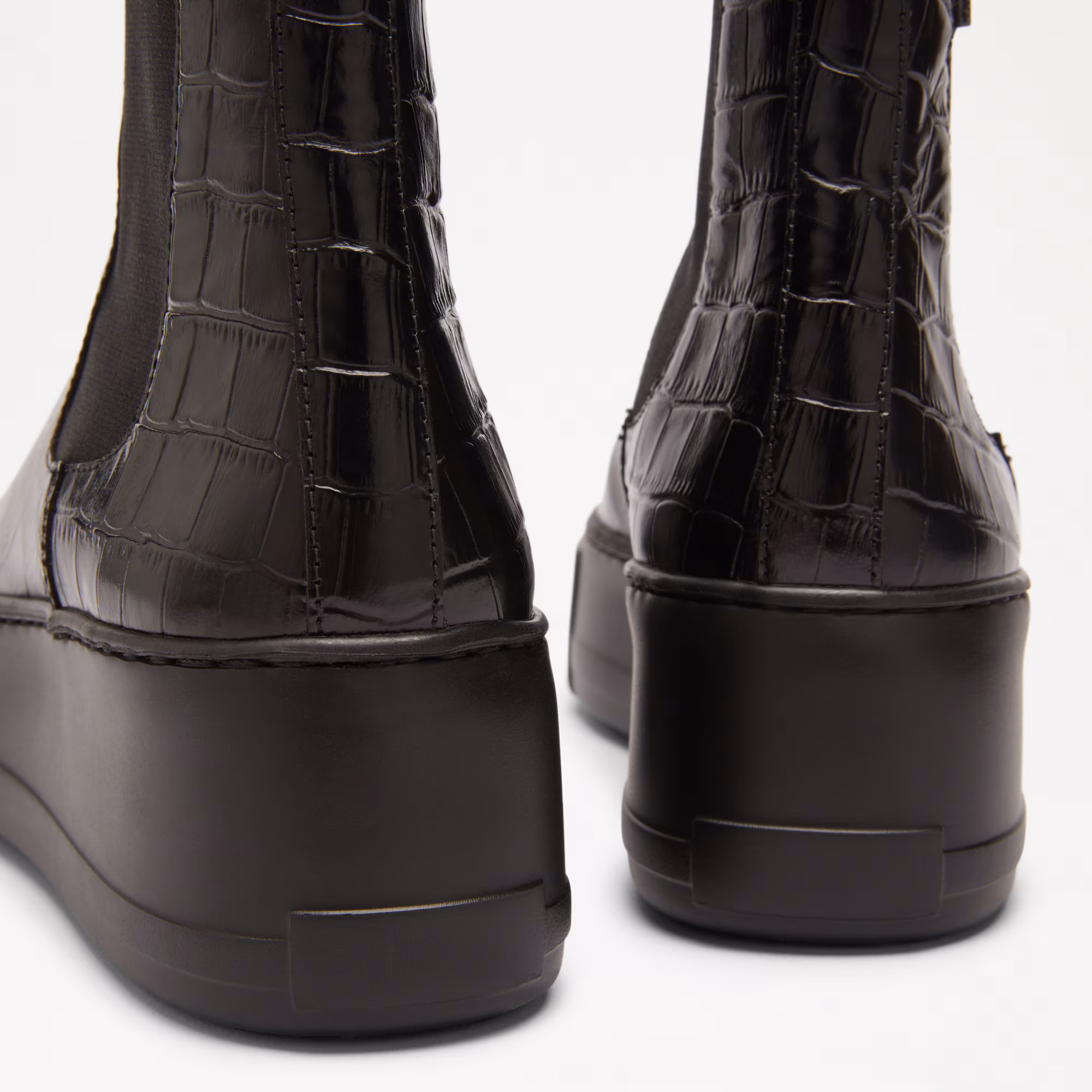 Park WayFlatform Chelsea Boot