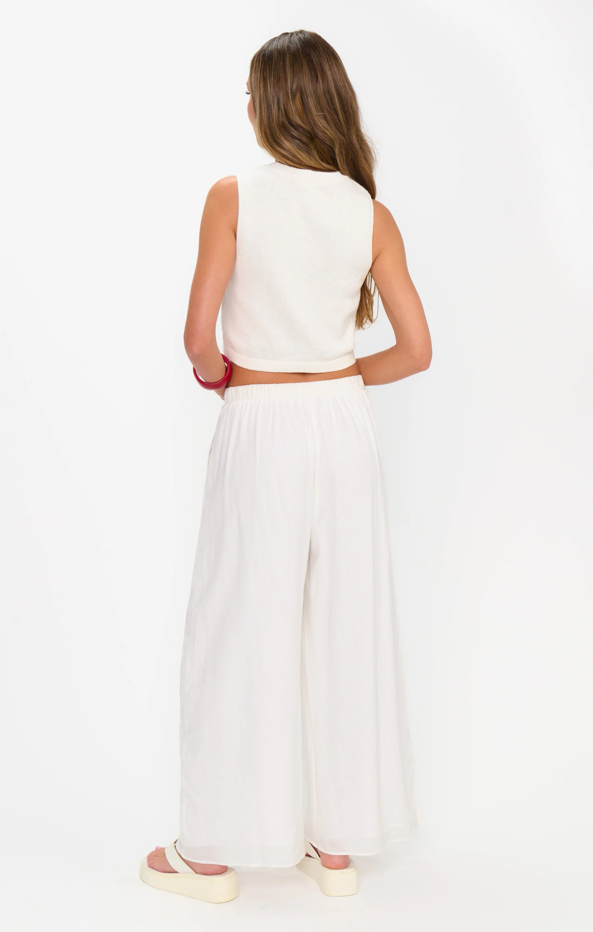 Kick Back Pants ~ White Linen