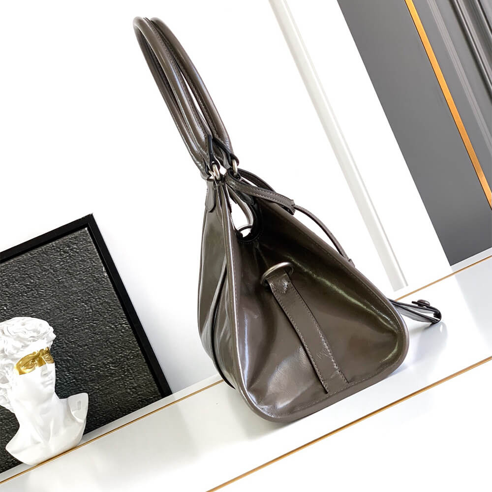 Prada Medium leather tote bag(high-end grade) - Top Club