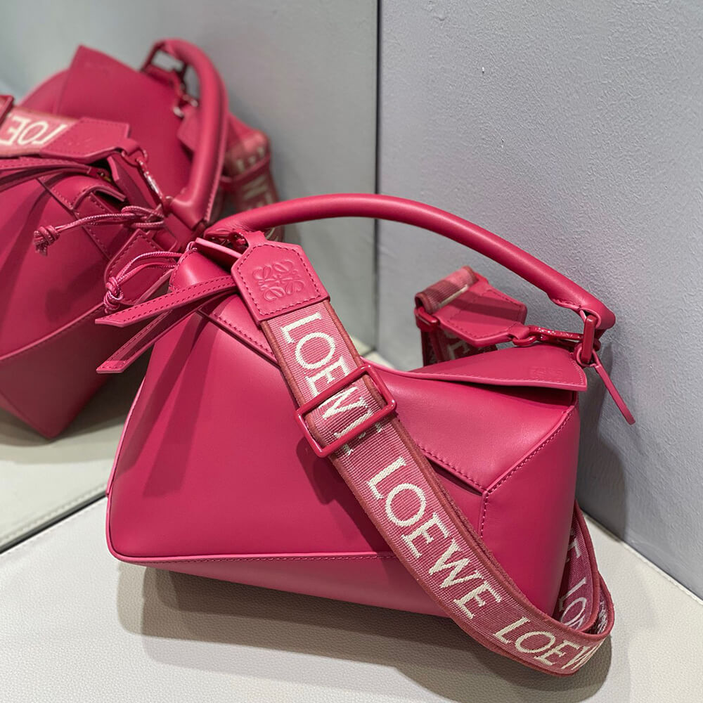 LOEWE Small Puzzle Bag - Top Club