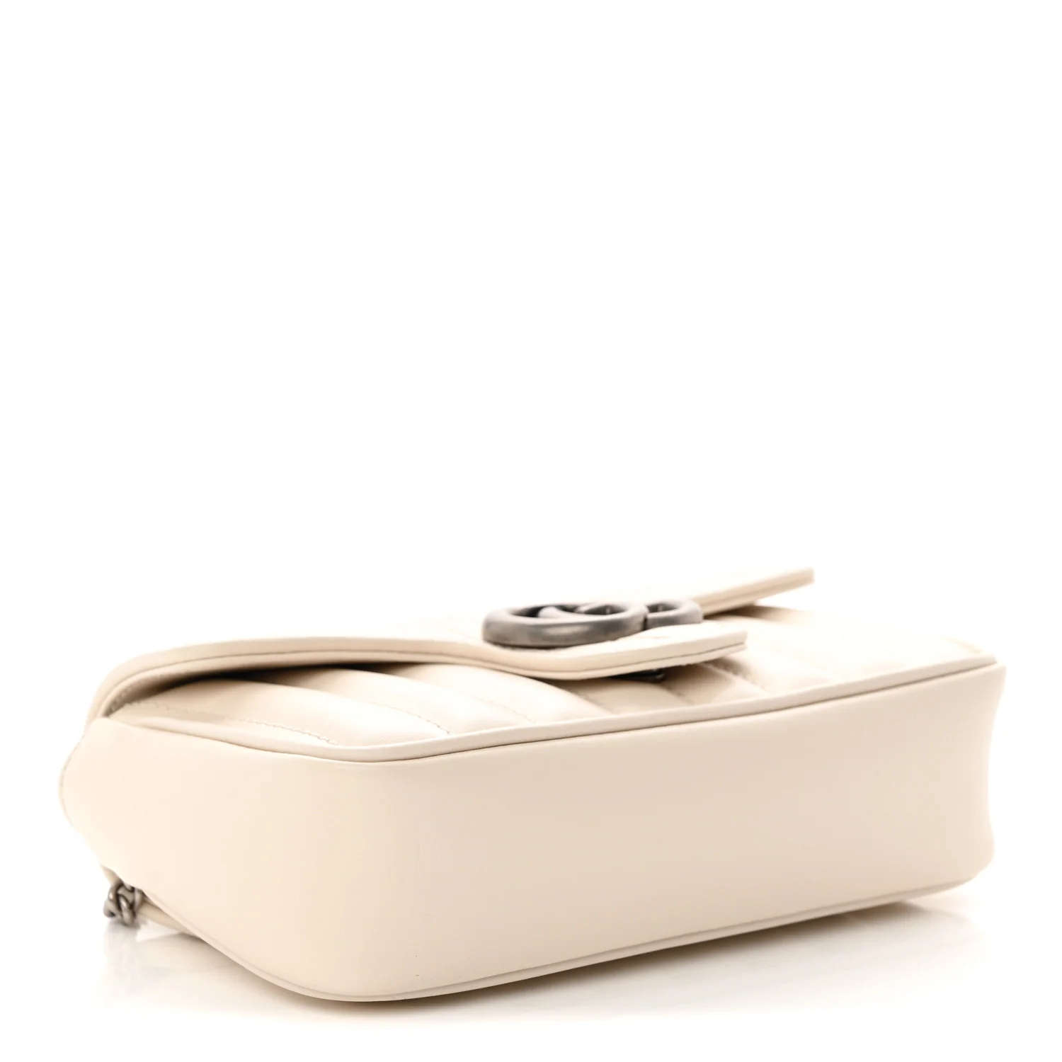 Calfskin Matelasse Aria Super Mini GG Marmont Shoulder Bag Mystic White - Top Club