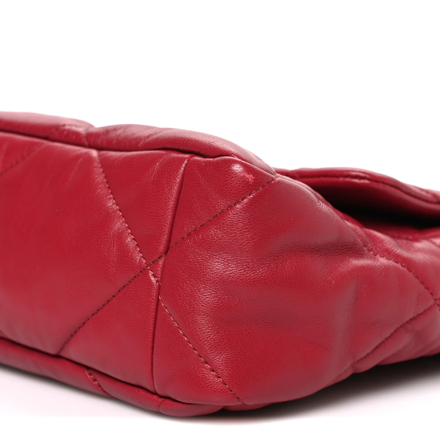 Lambskin Quilted Large Chanel 19 Flap Red - Top Club