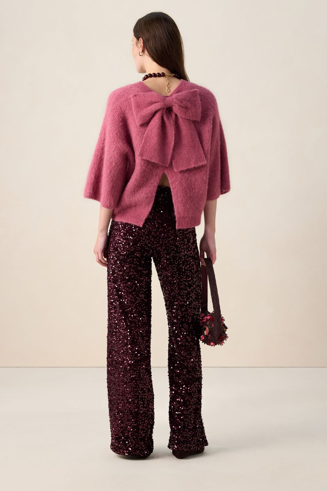 Donkerrode broek met pailletten