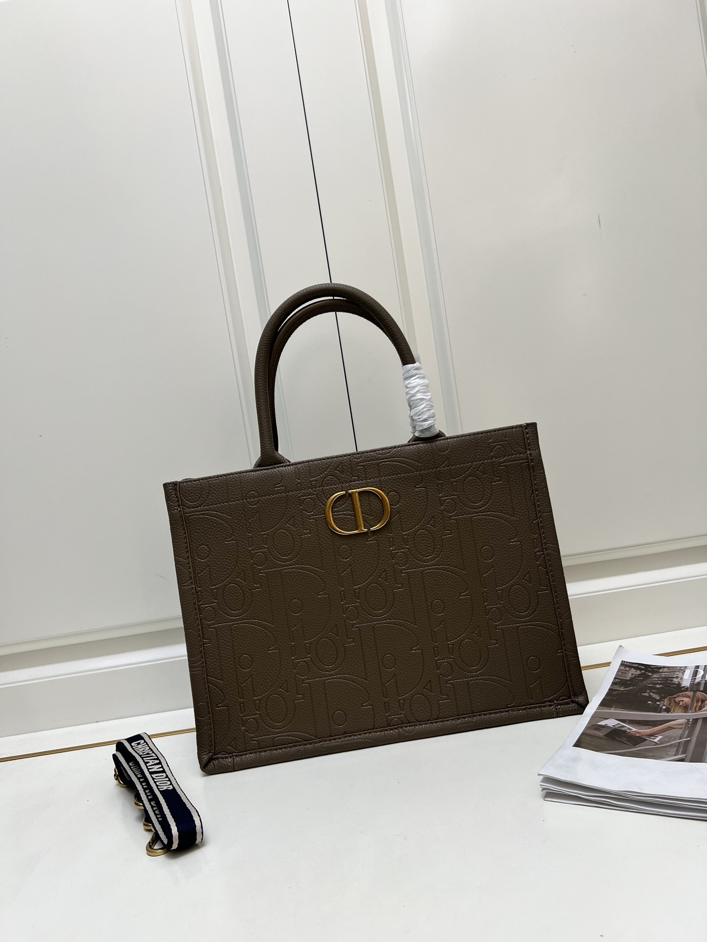 D new arrival book tote bag size: 36.5*28*17.5cm top quality - Top Club