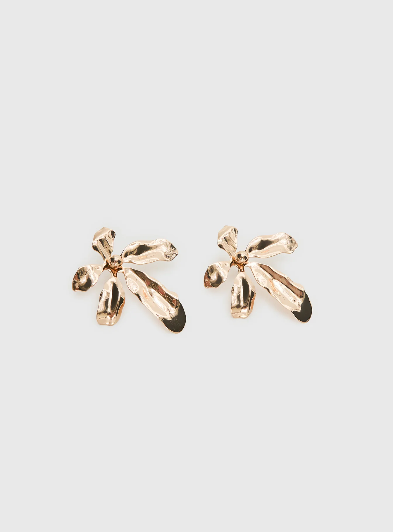 Love Is Free Flower Earrings Gold
