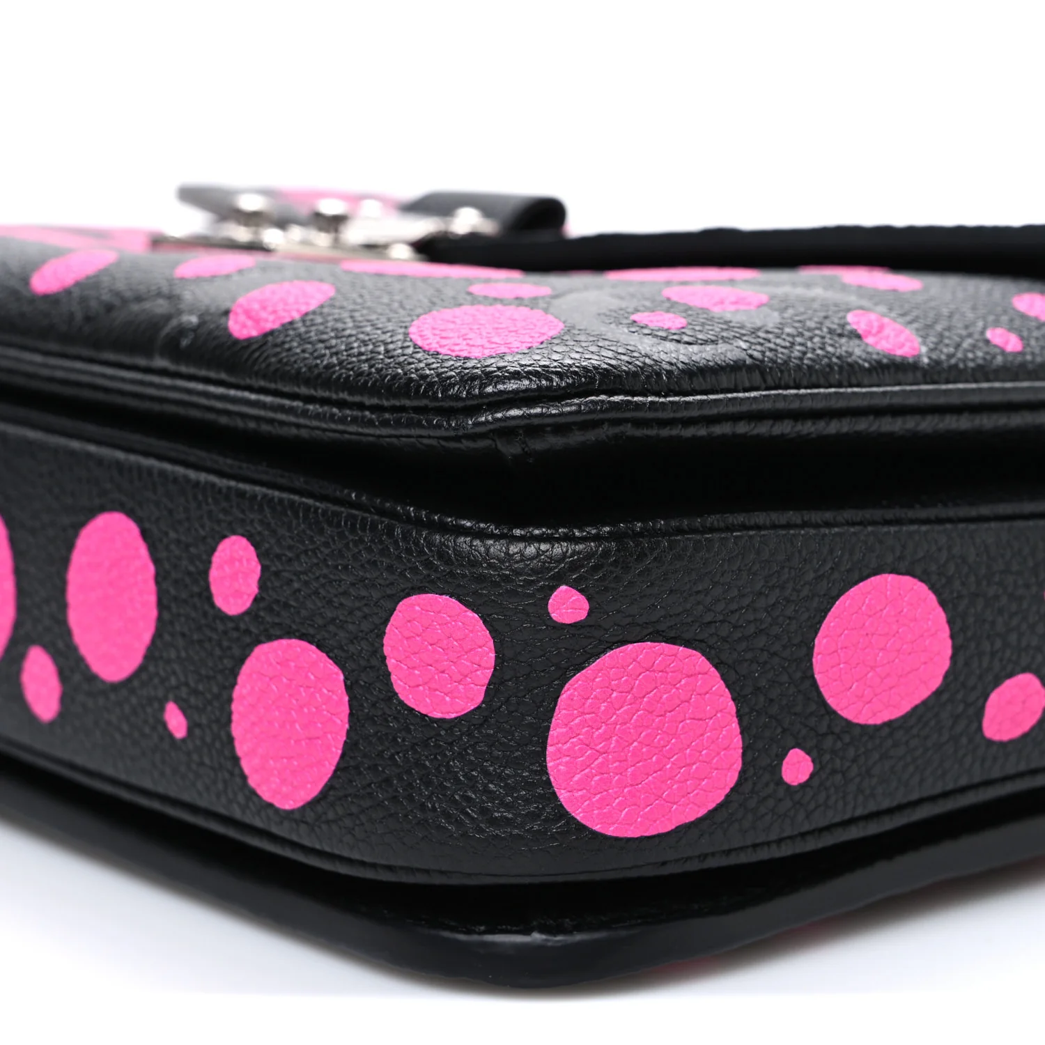 LV x YK Empreinte Monogram Giant Pochette Metis Black Fuchsia - Top Club