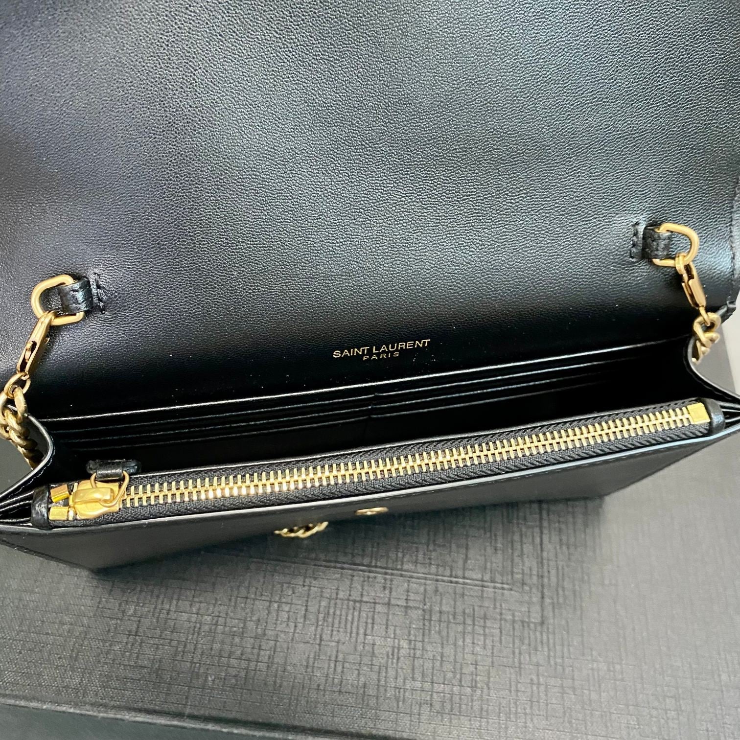 YSL Cassandra Shoulder Black Bag - 19x12.5x3.5cm - Top Club