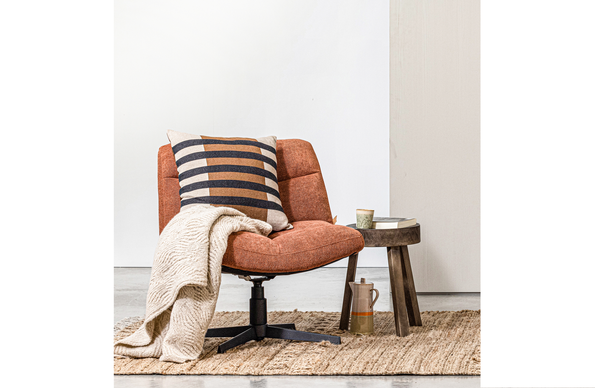 Draaifauteuil Vinny Vinny draaifauteuil bouclé - zand