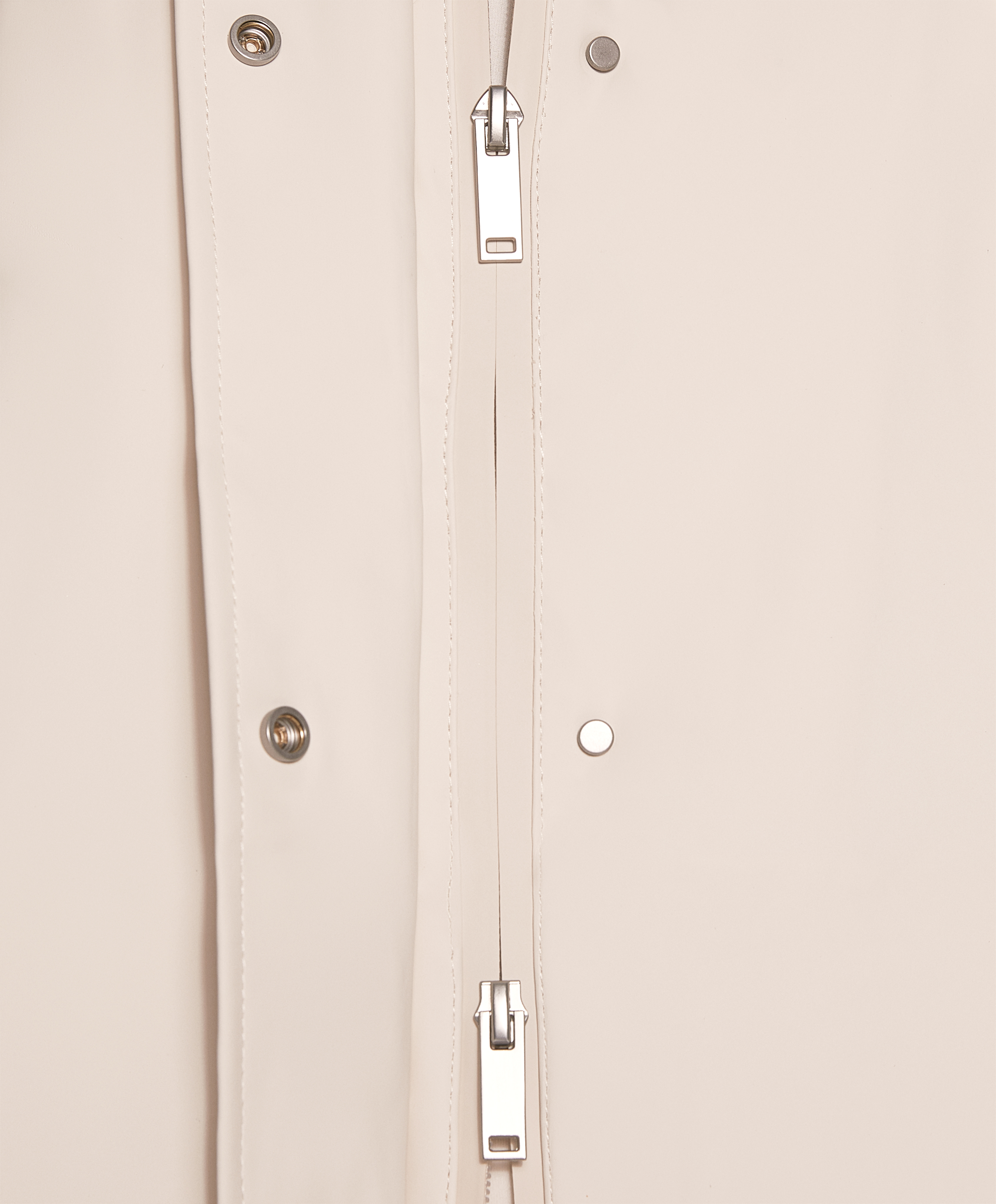 OYSHO 3k water-resistant jacket