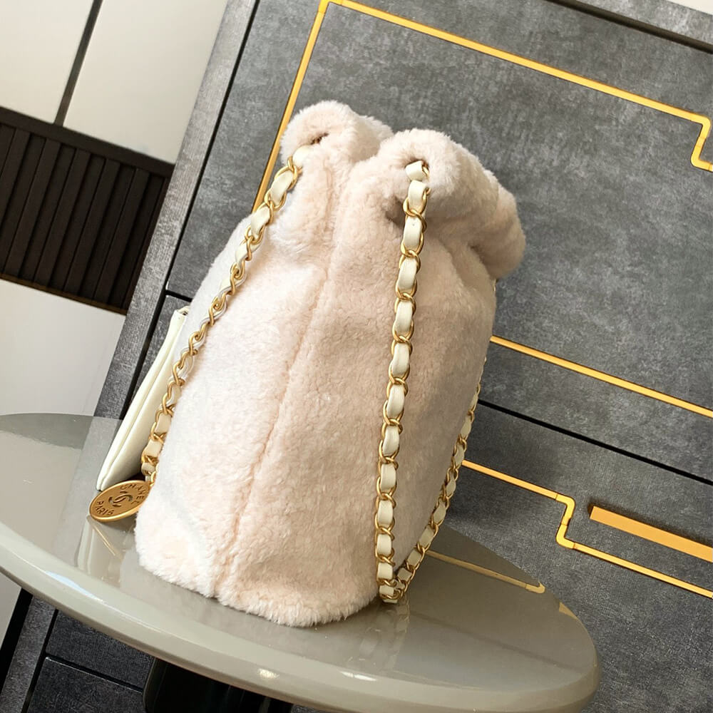 CHANEL 22 SMALL HANDBAG - Top Club