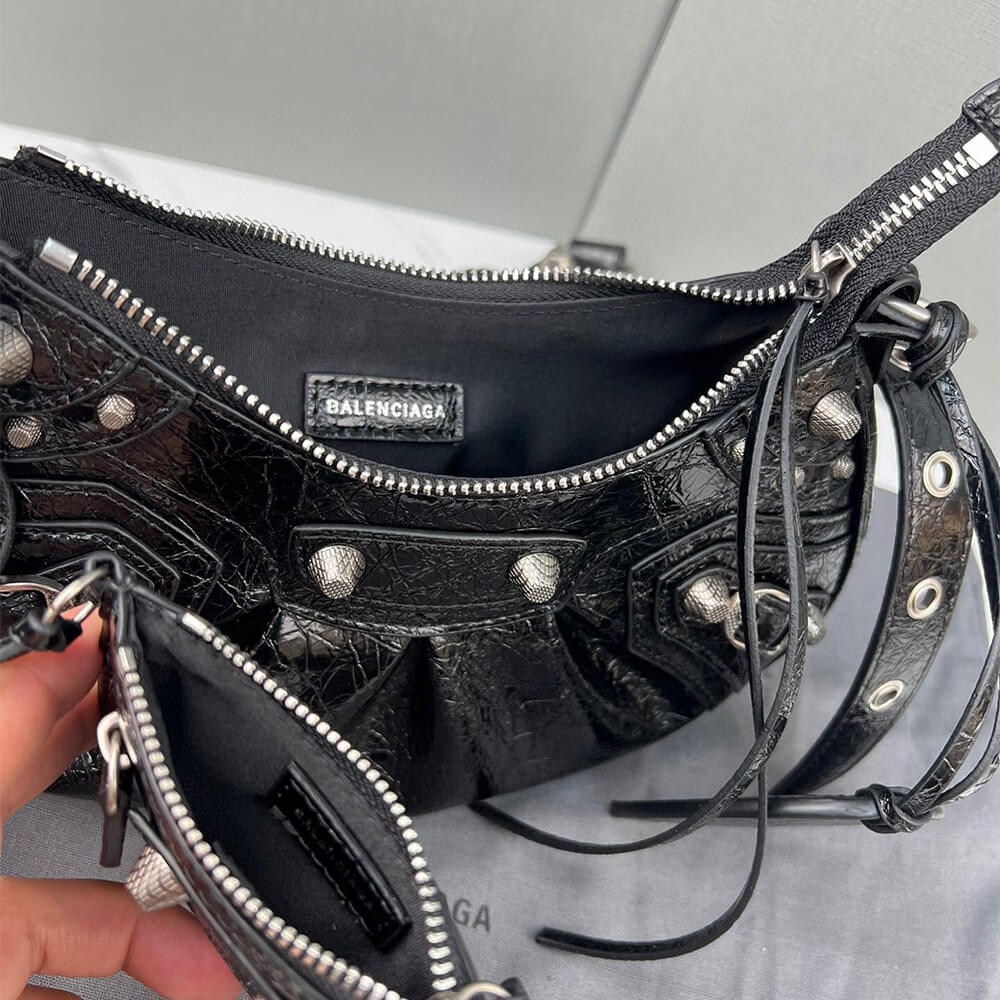 BALENCIAGA WOMEN S LE CAGOLE XS SHOULDER BAG - Top Club