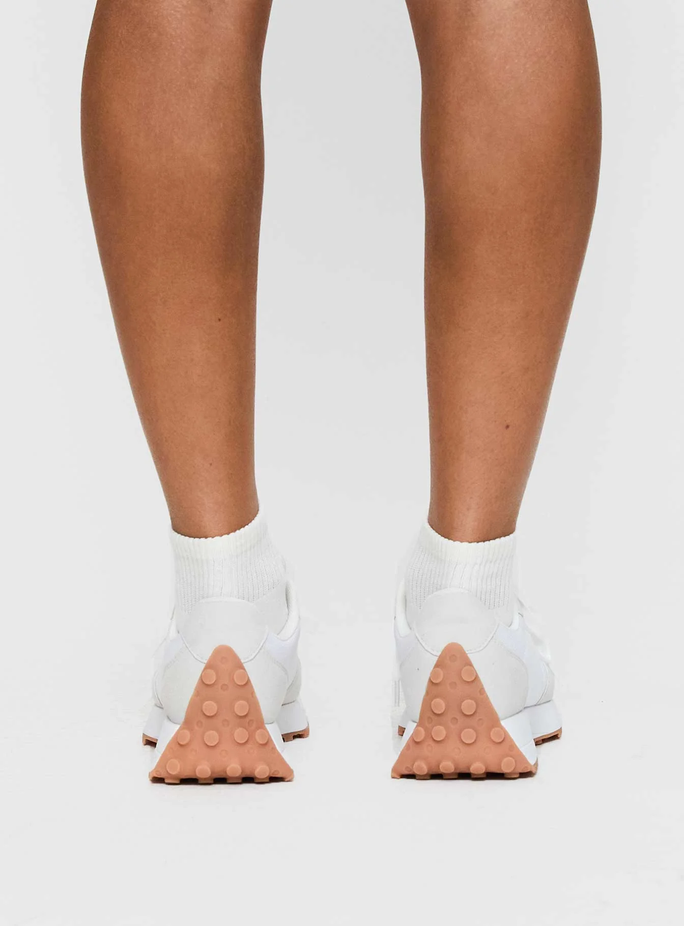 High Speed Sneakers White