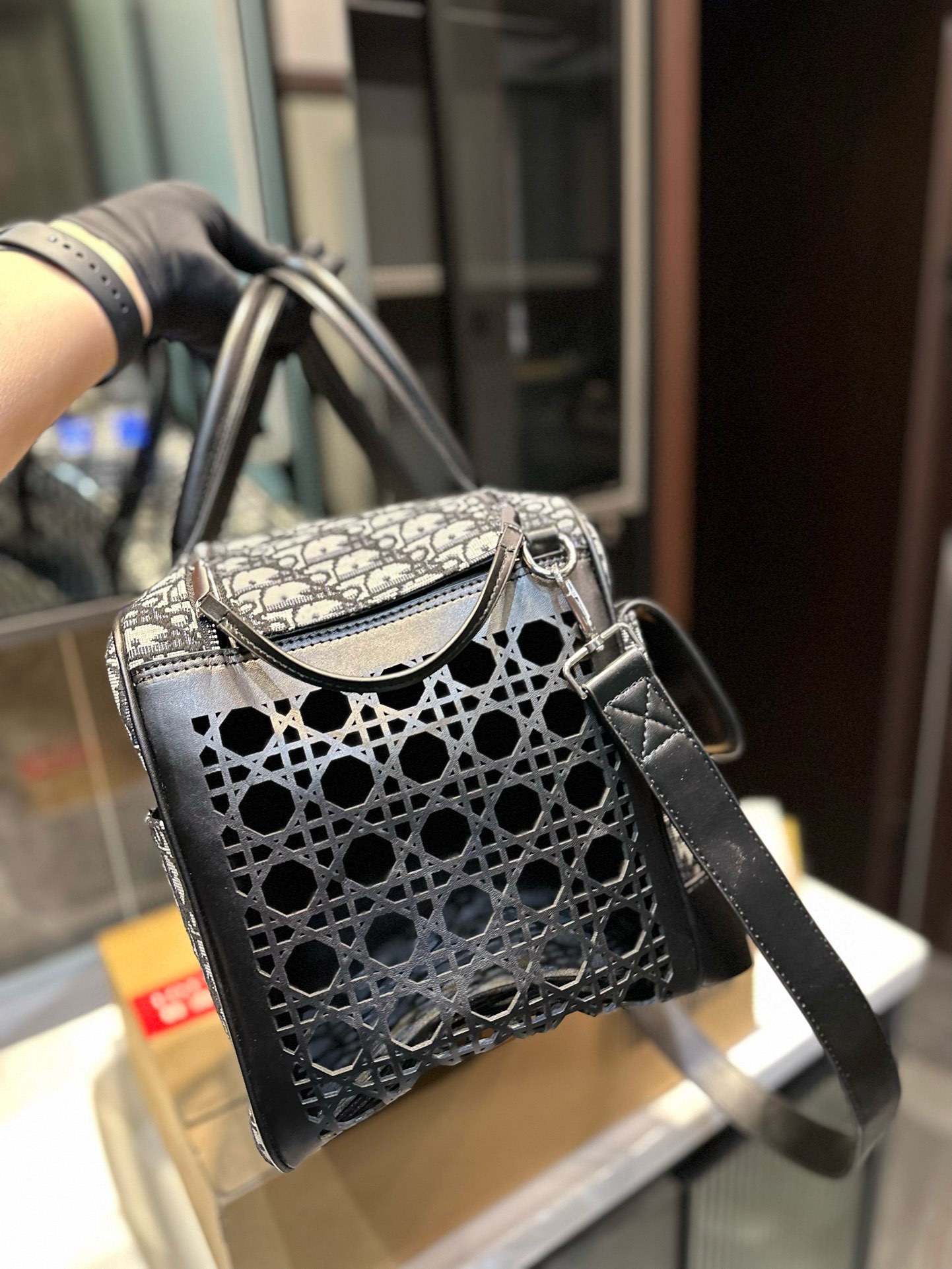 D new arrival pet bag size: 39*20*32 cm