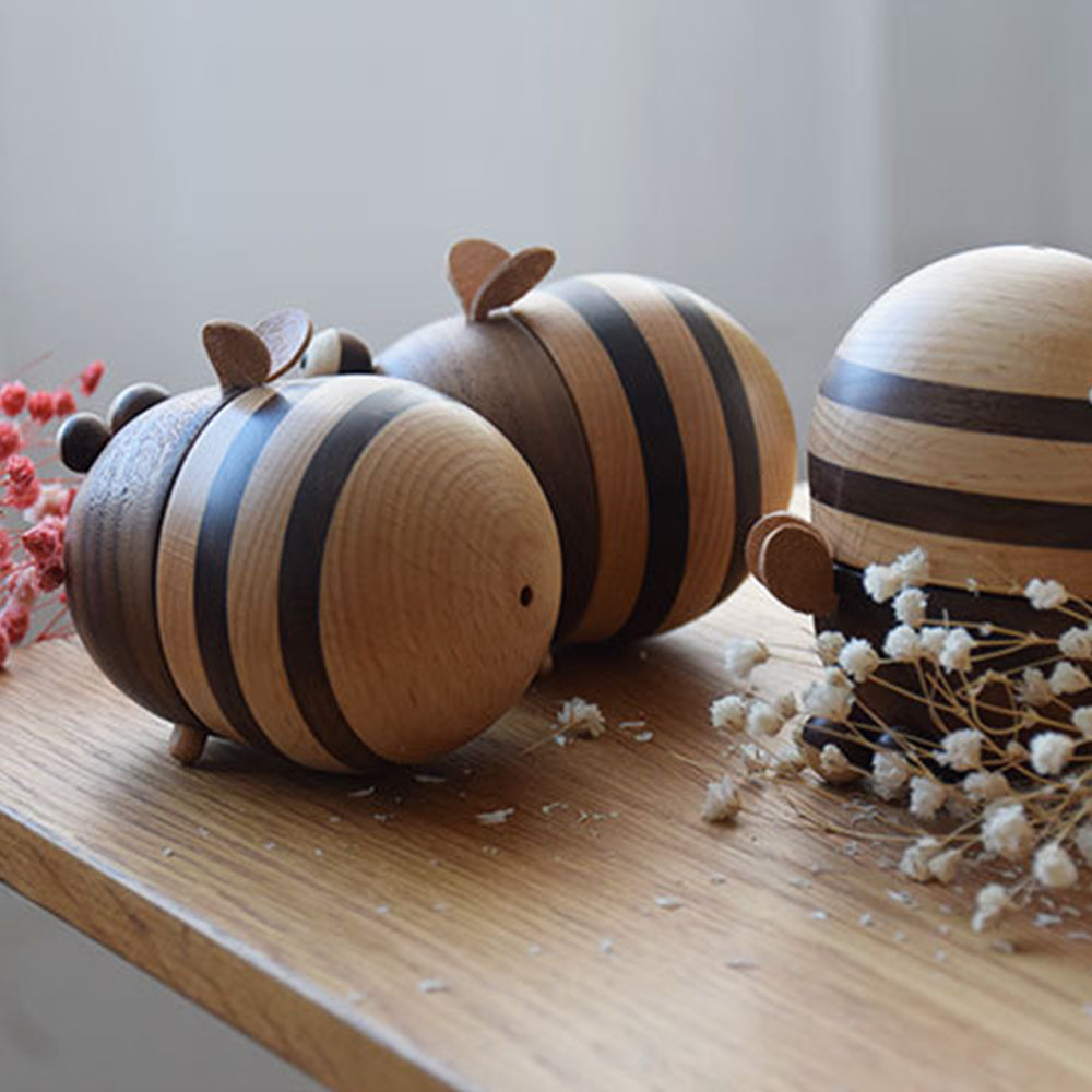 Bee toothpick holder