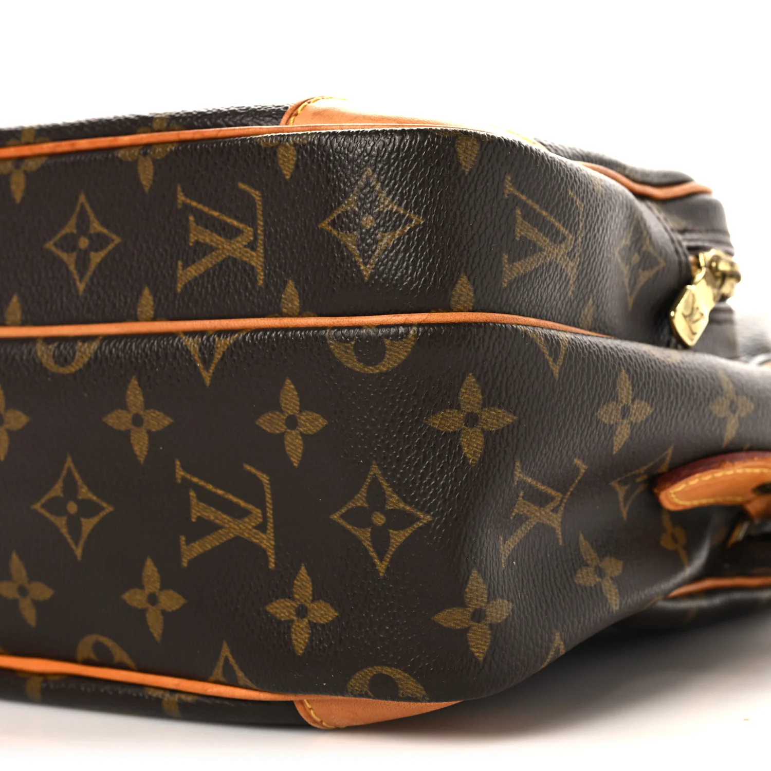 Monogram Nil 28 - Top Club