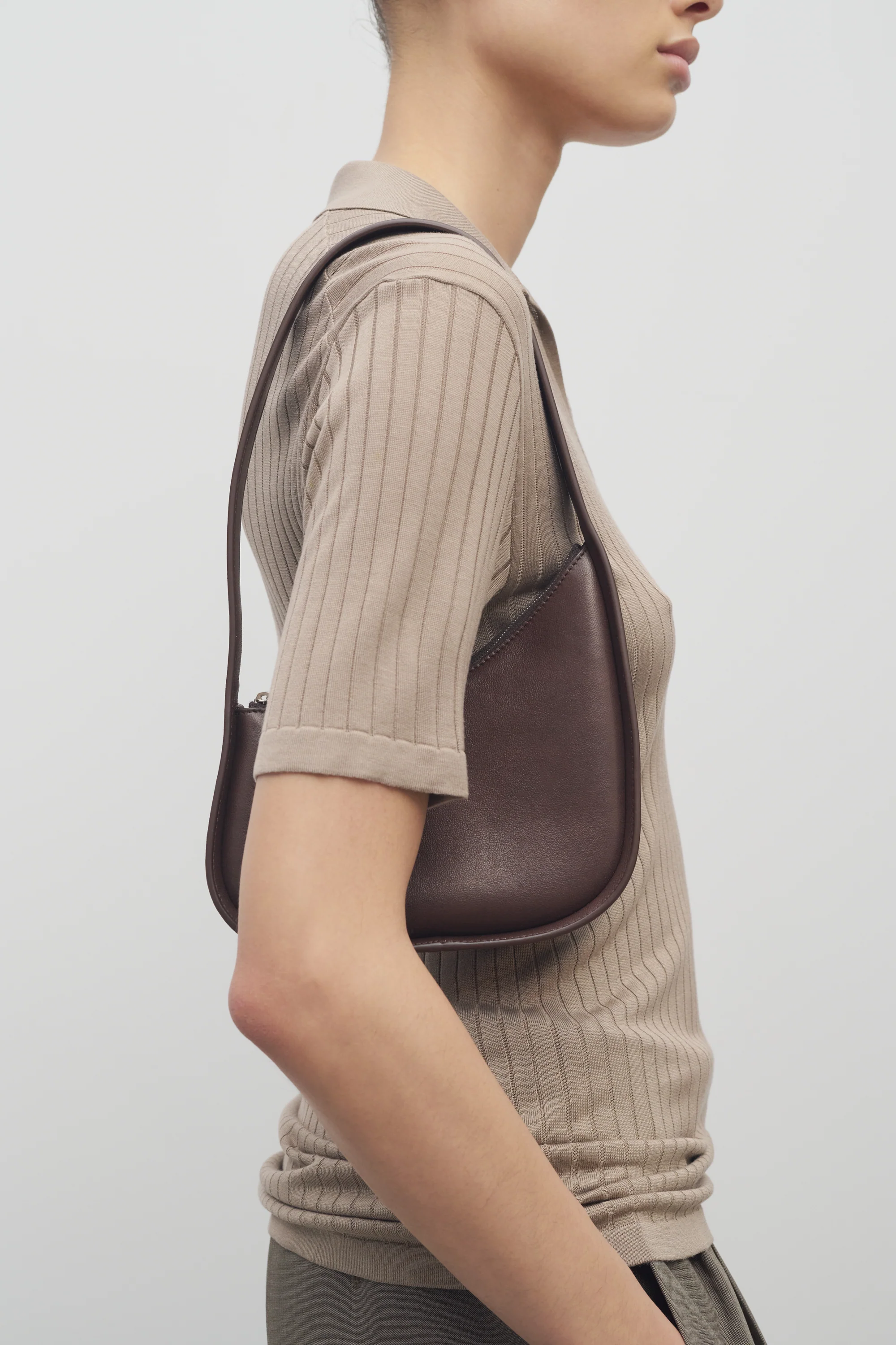 Half Moon Bag in Leather - Top Club
