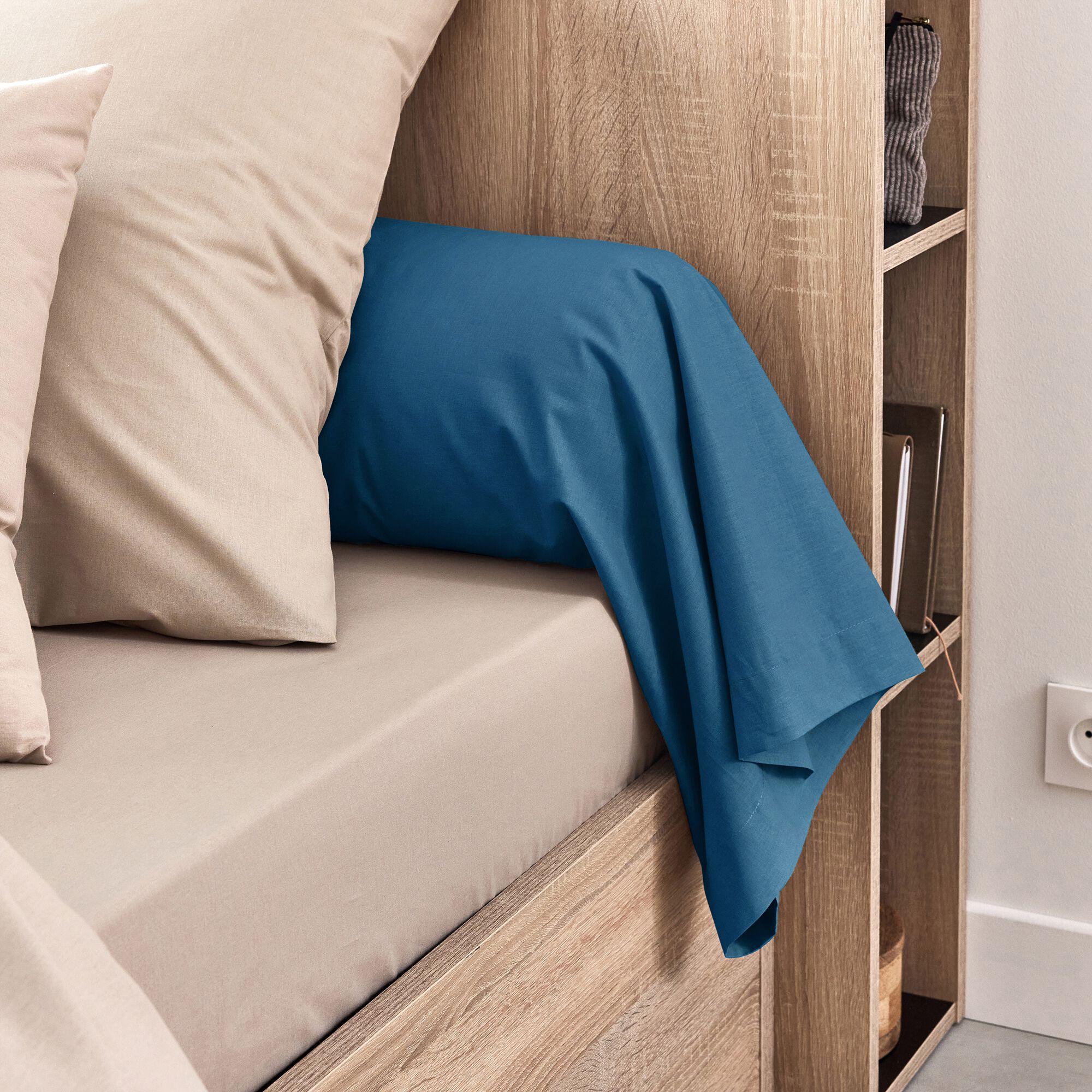 CALANQUES - Taie de traversin en coton - bleu figuerolles 43x190cm