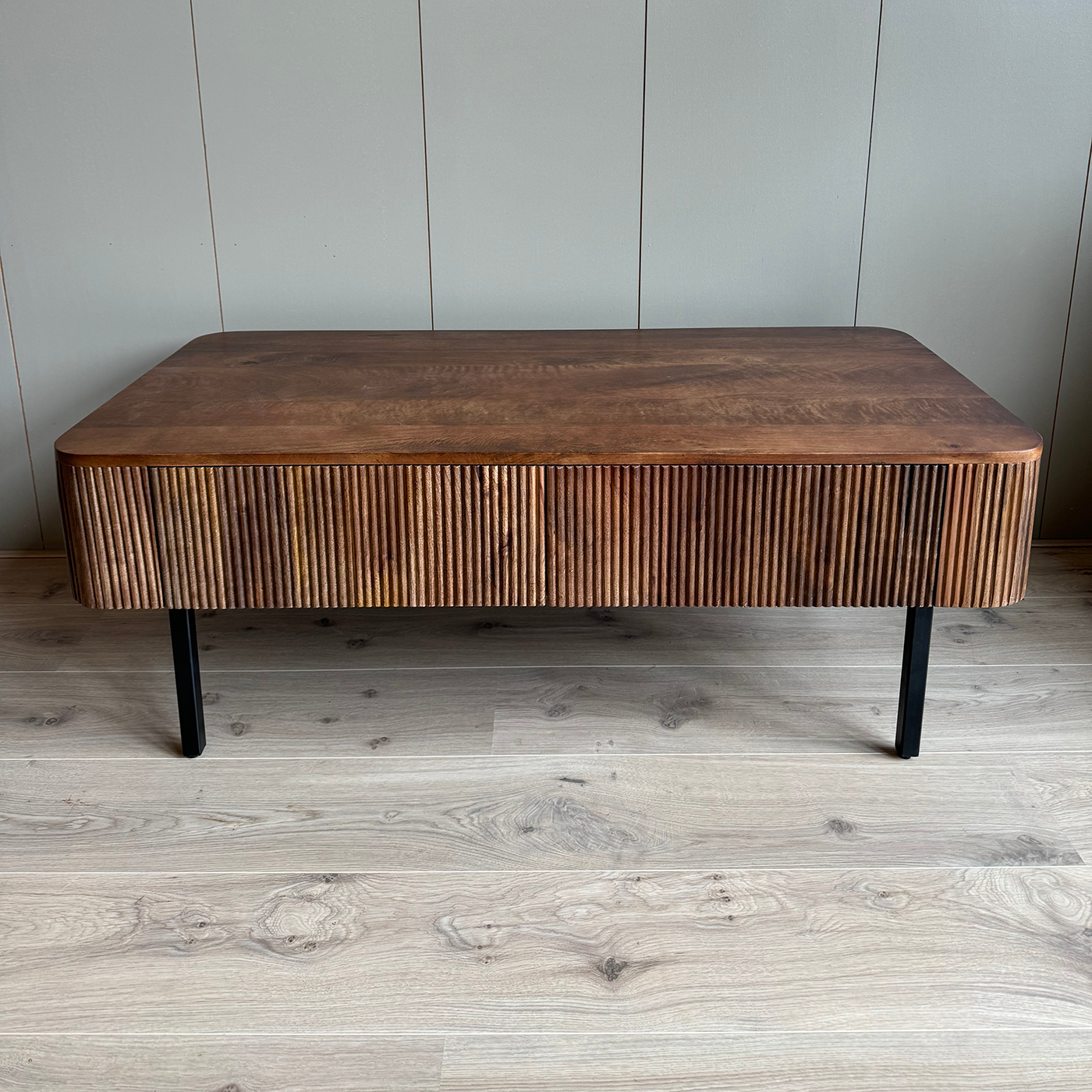 Old Inn wonen salontafel rechthoek walnoot