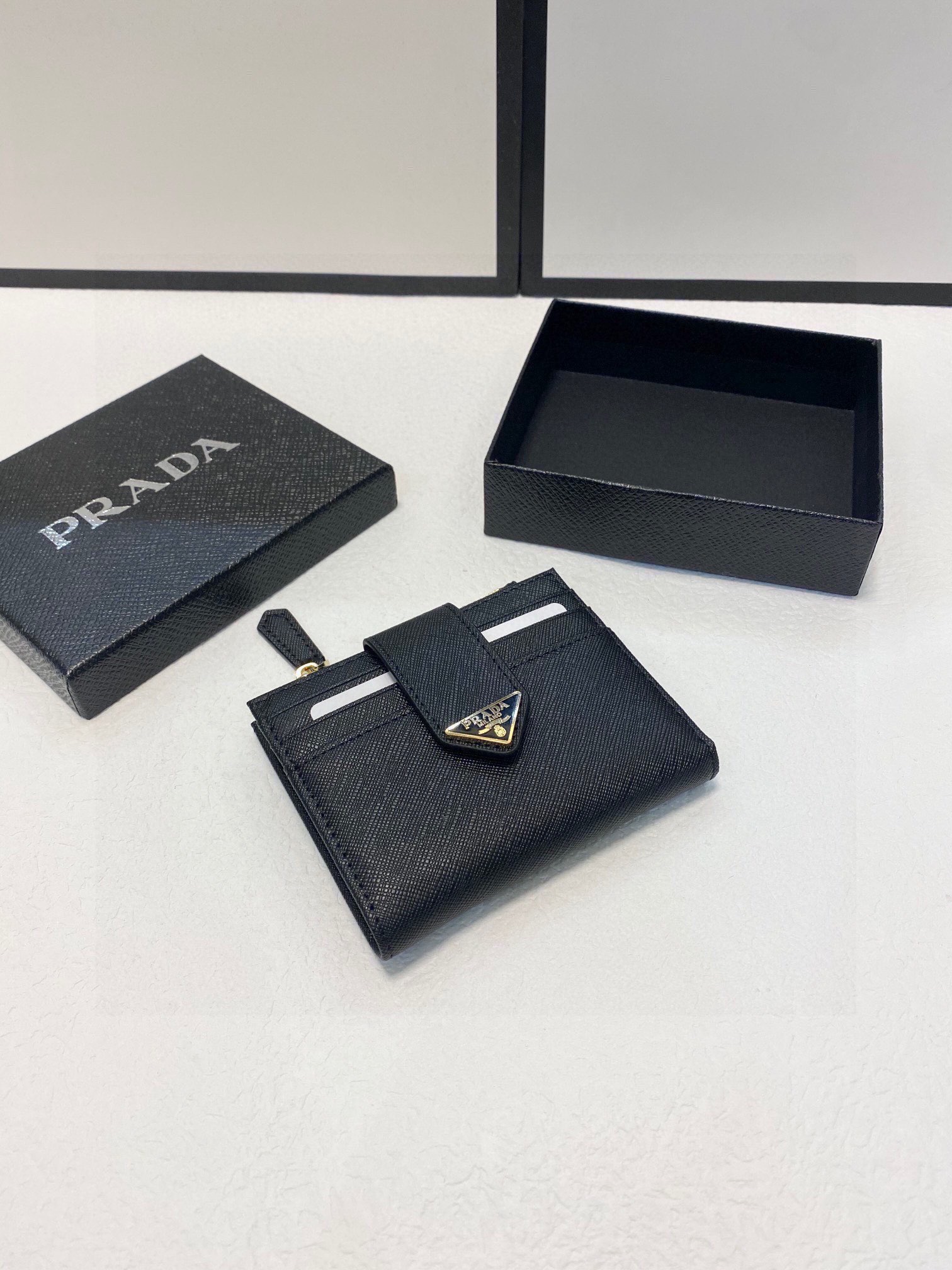 Pra wallet men and women size : 10x9 cm - Top Club