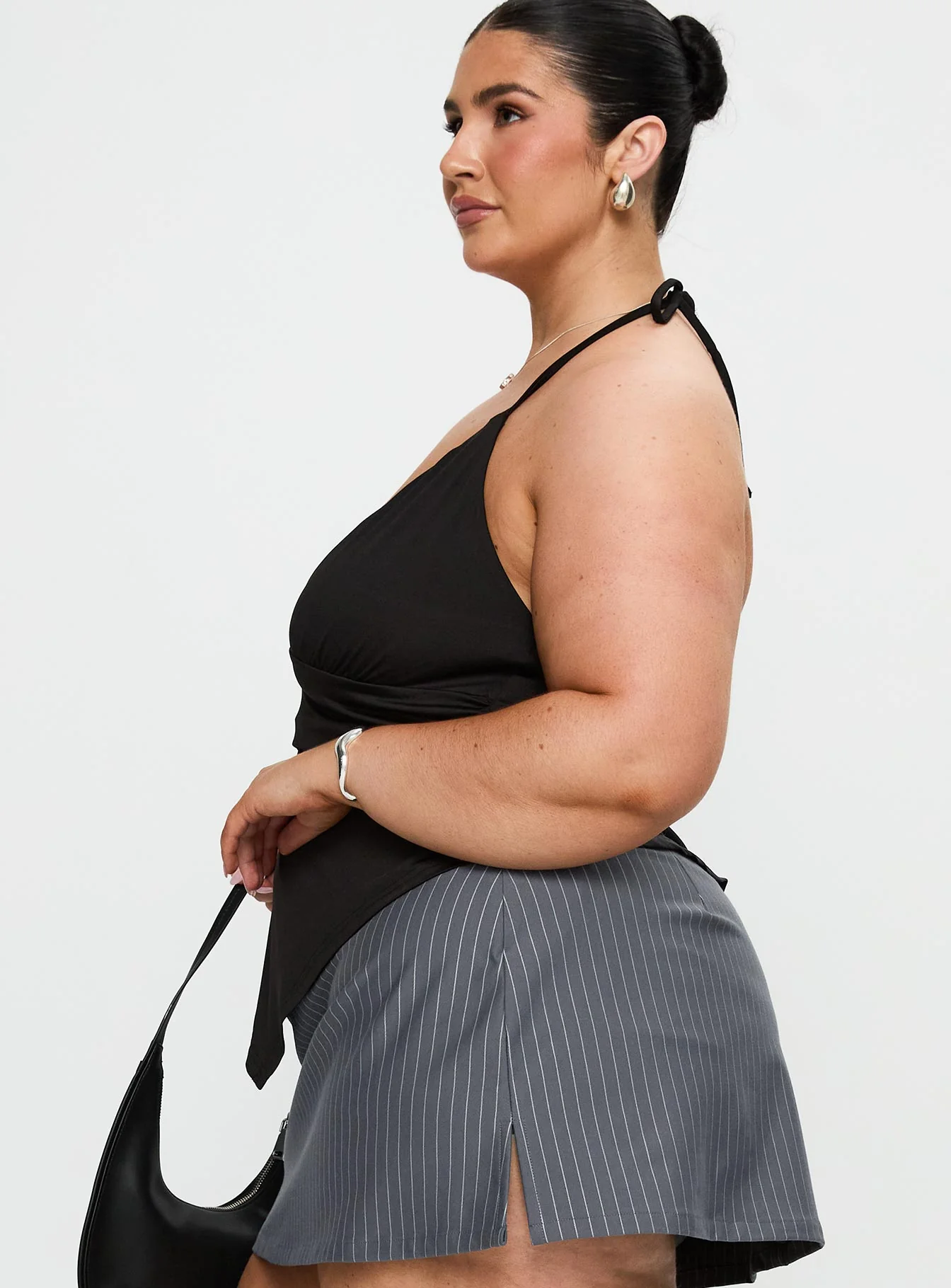 Averee Halter Top Black Curve