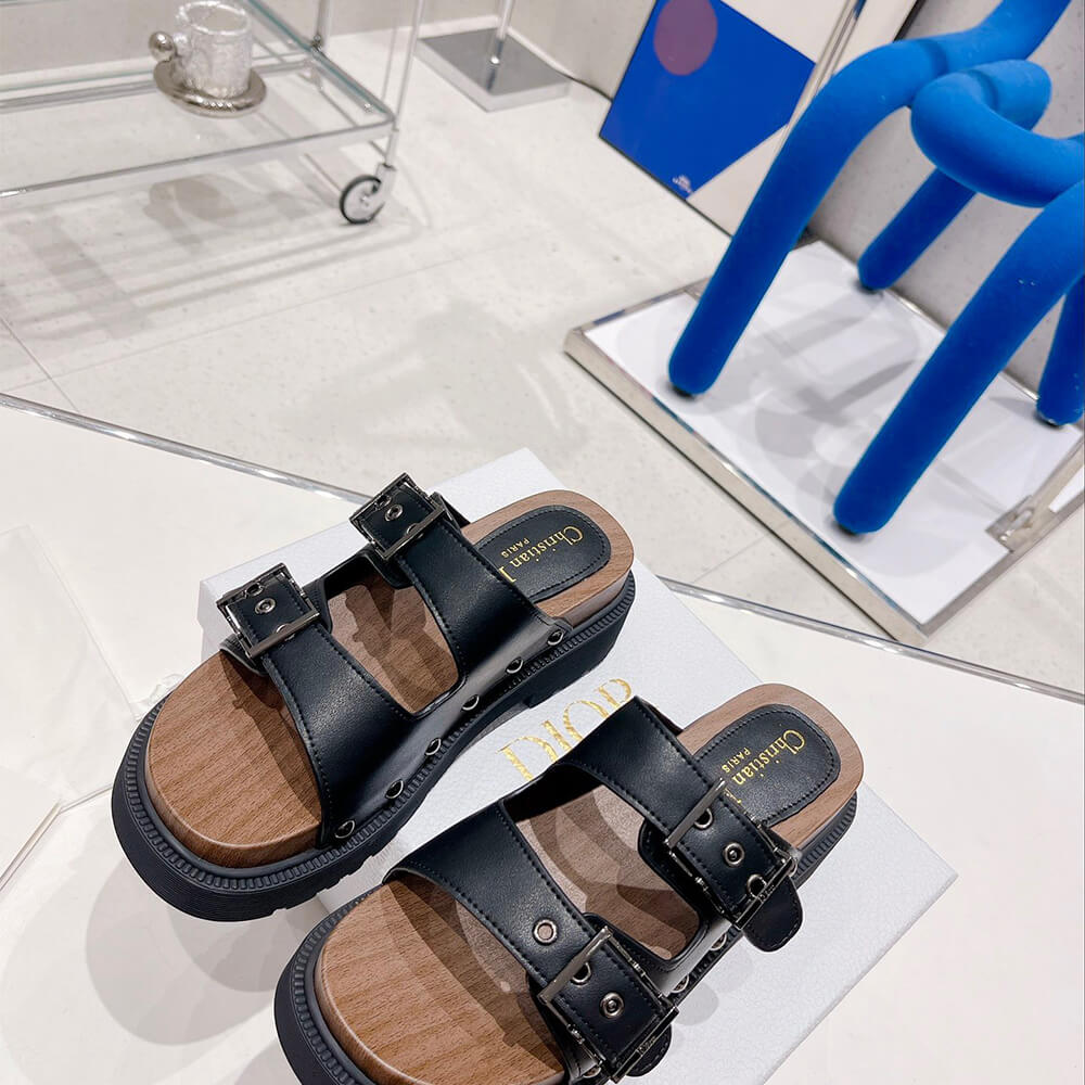 DIORQUAKE STRAP SANDAL - Top Club