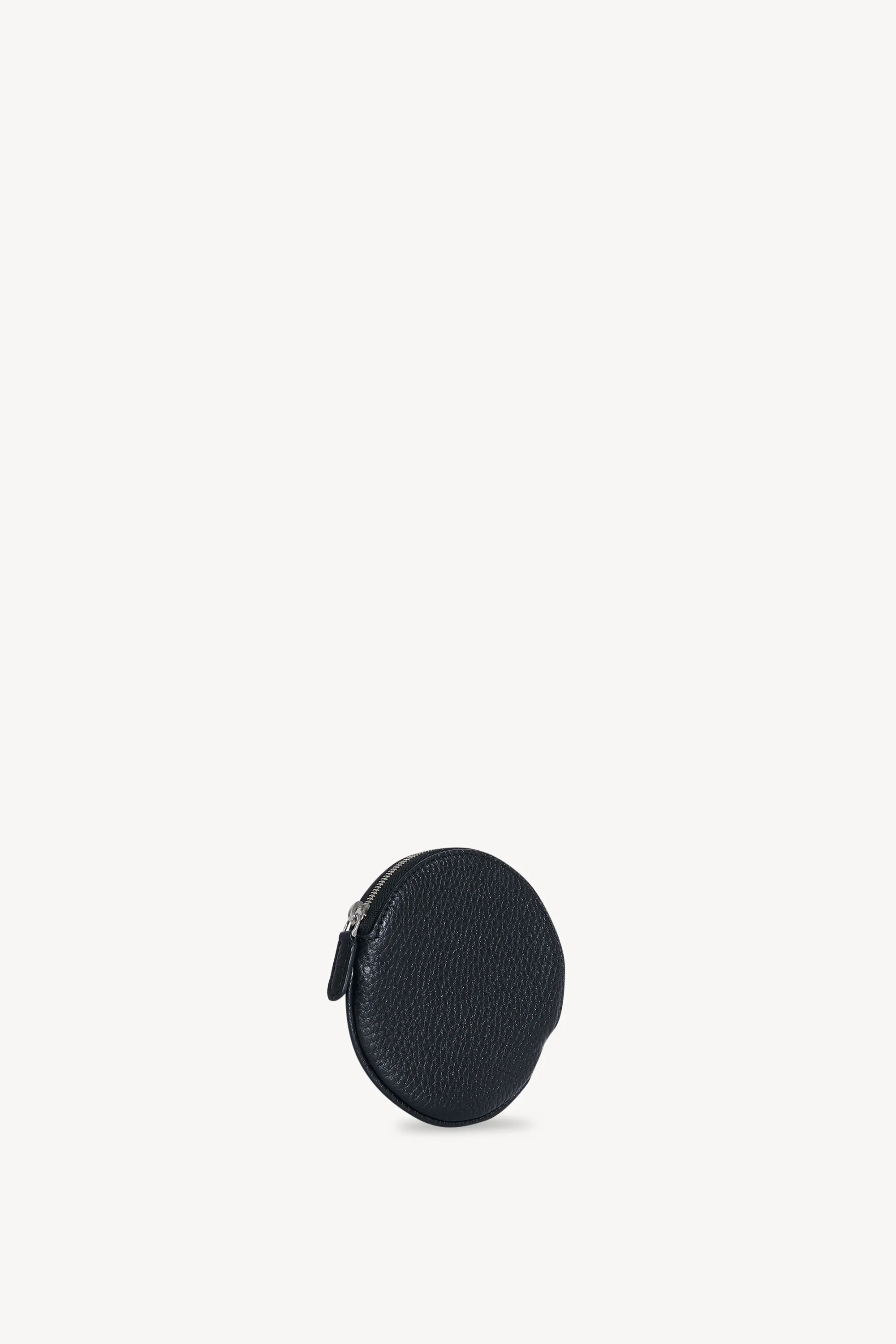 Round Pouch in Leather