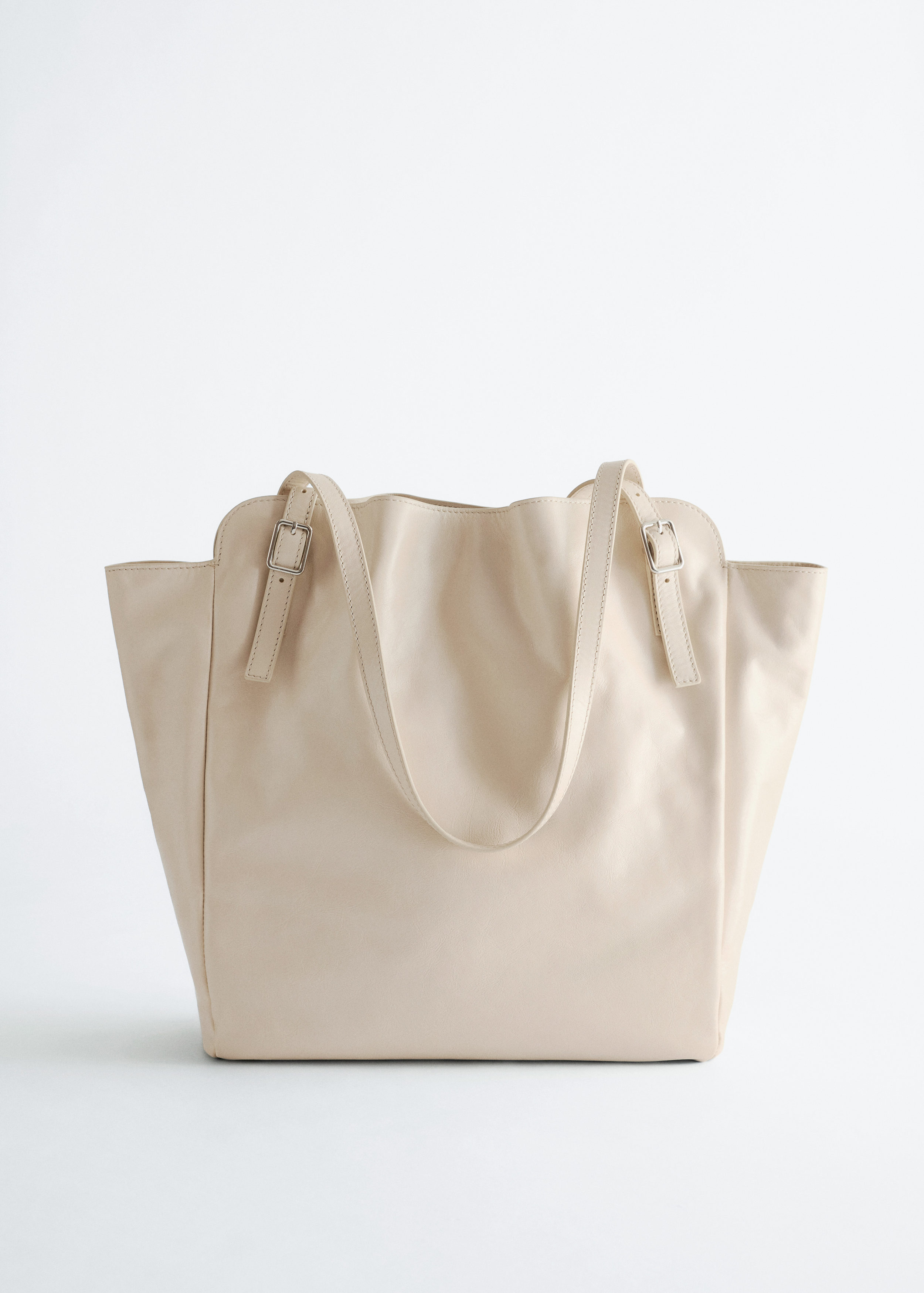 & Other Stories BUCKLE-STRAP LEATHER TOTE
