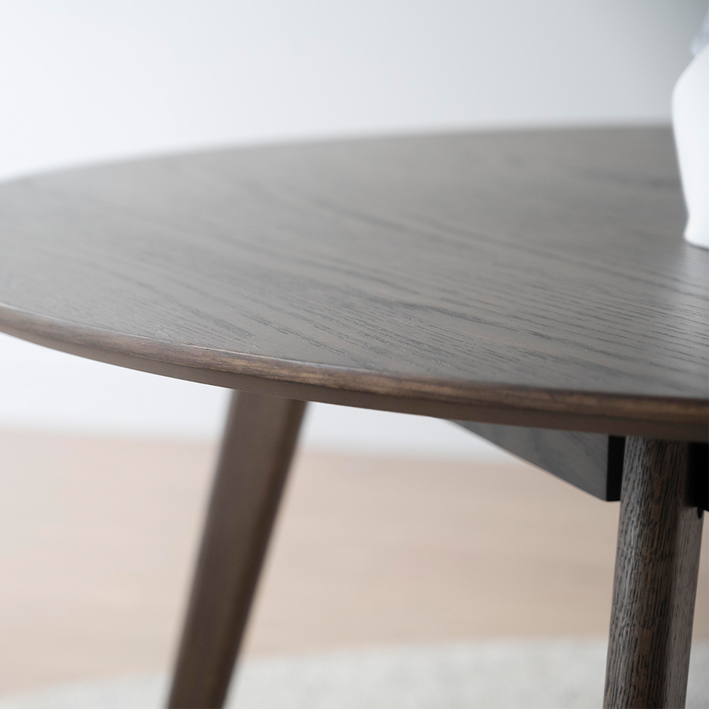 Salontafel Yumi rond Donker eiken