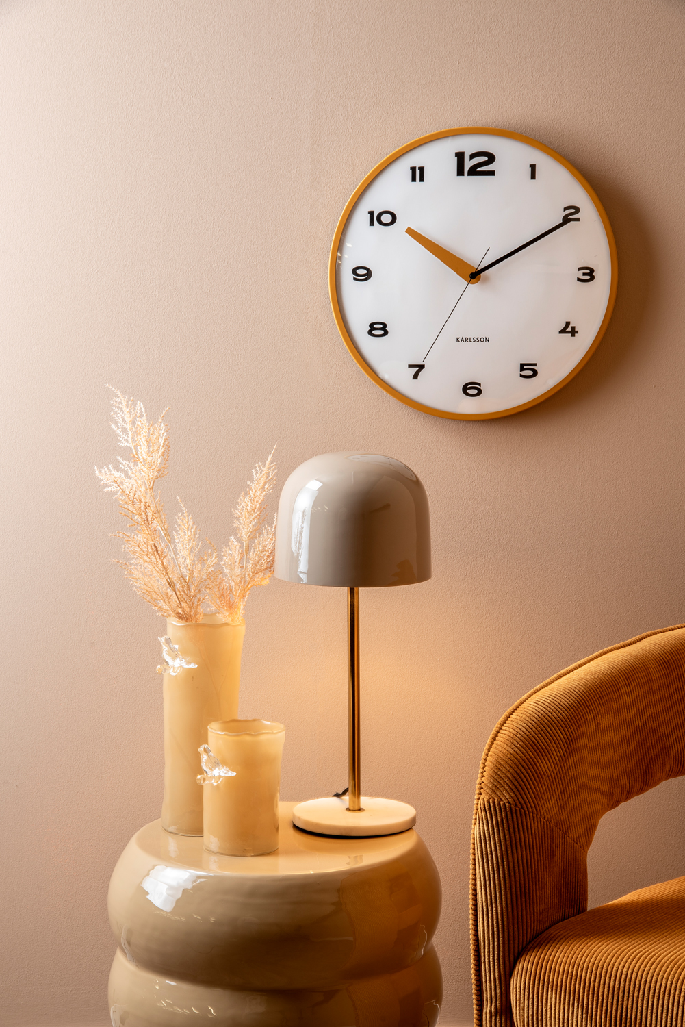 Wandklok Brisk Dome - Okergeel