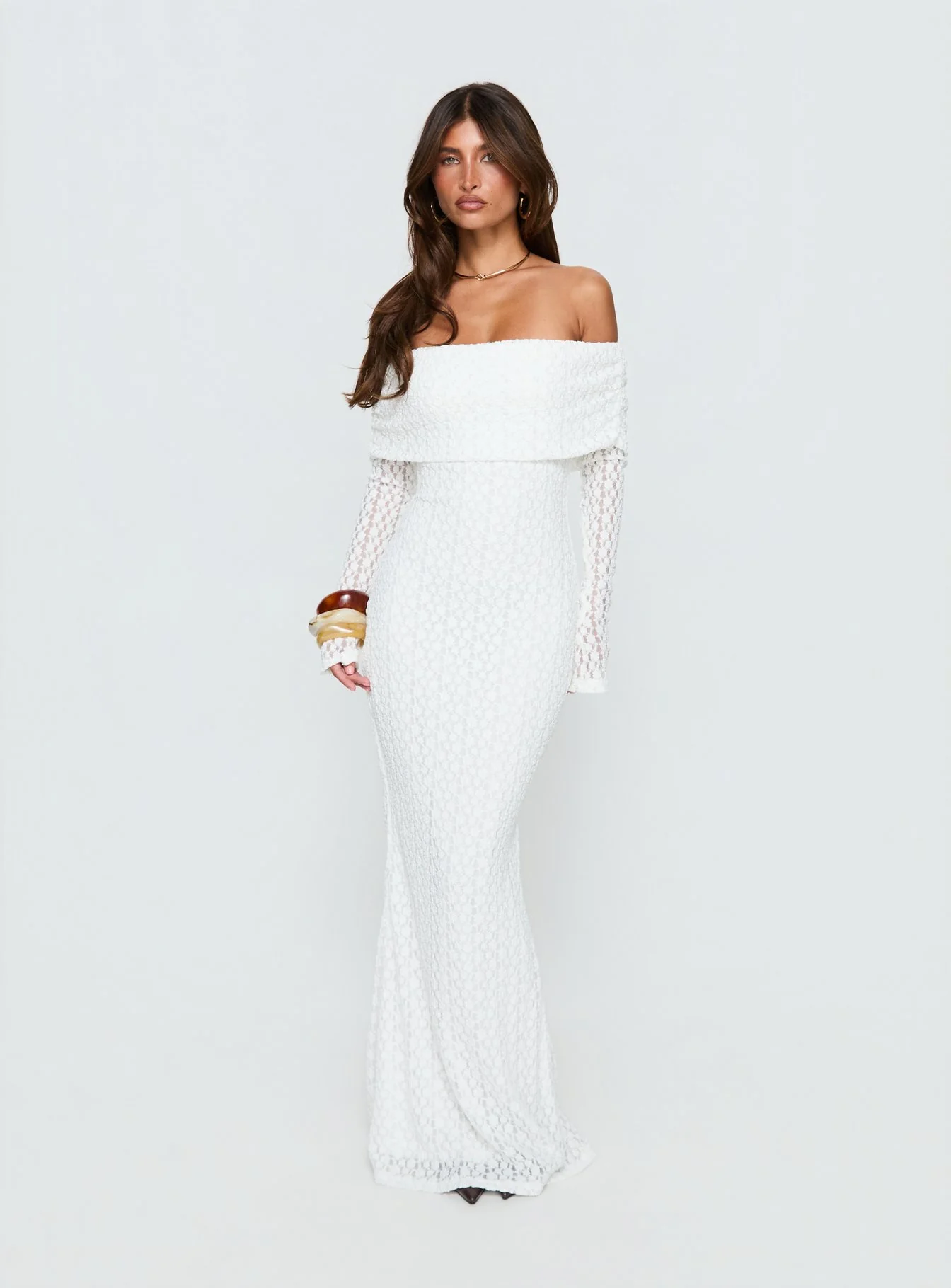 Sofenna Long Sleeve Off Shoulder Maxi Dress White