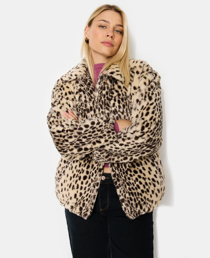 Pimkie Blouson forme chemise en fausse fourrure motif guépard