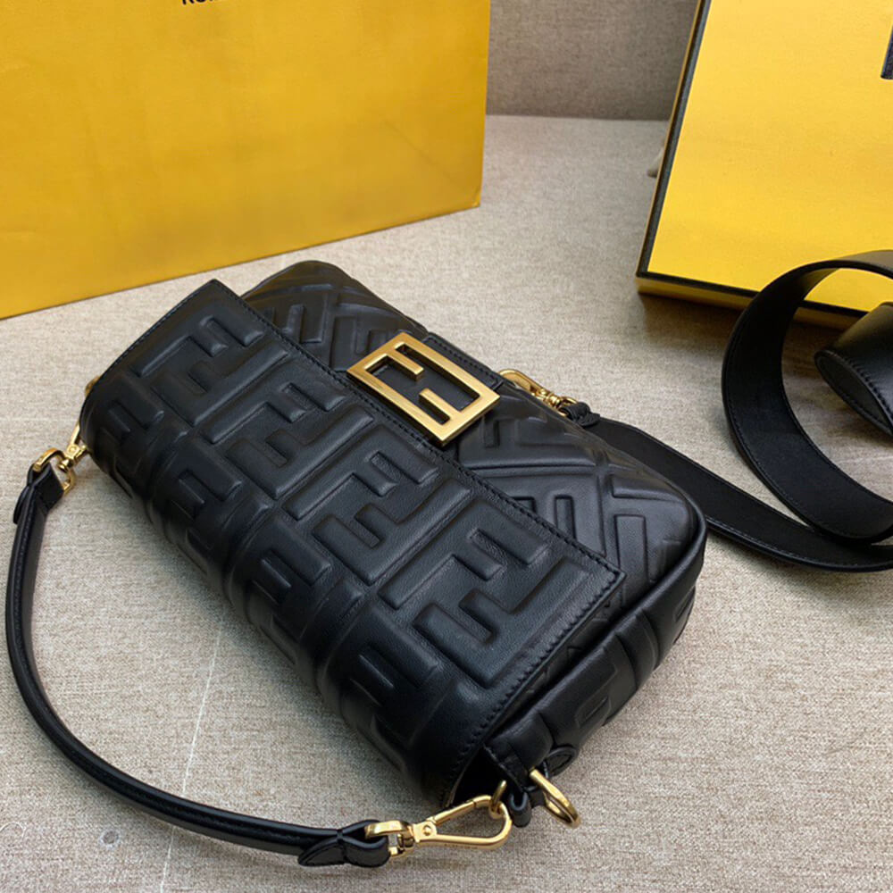 Fendi Baguette - Top Club