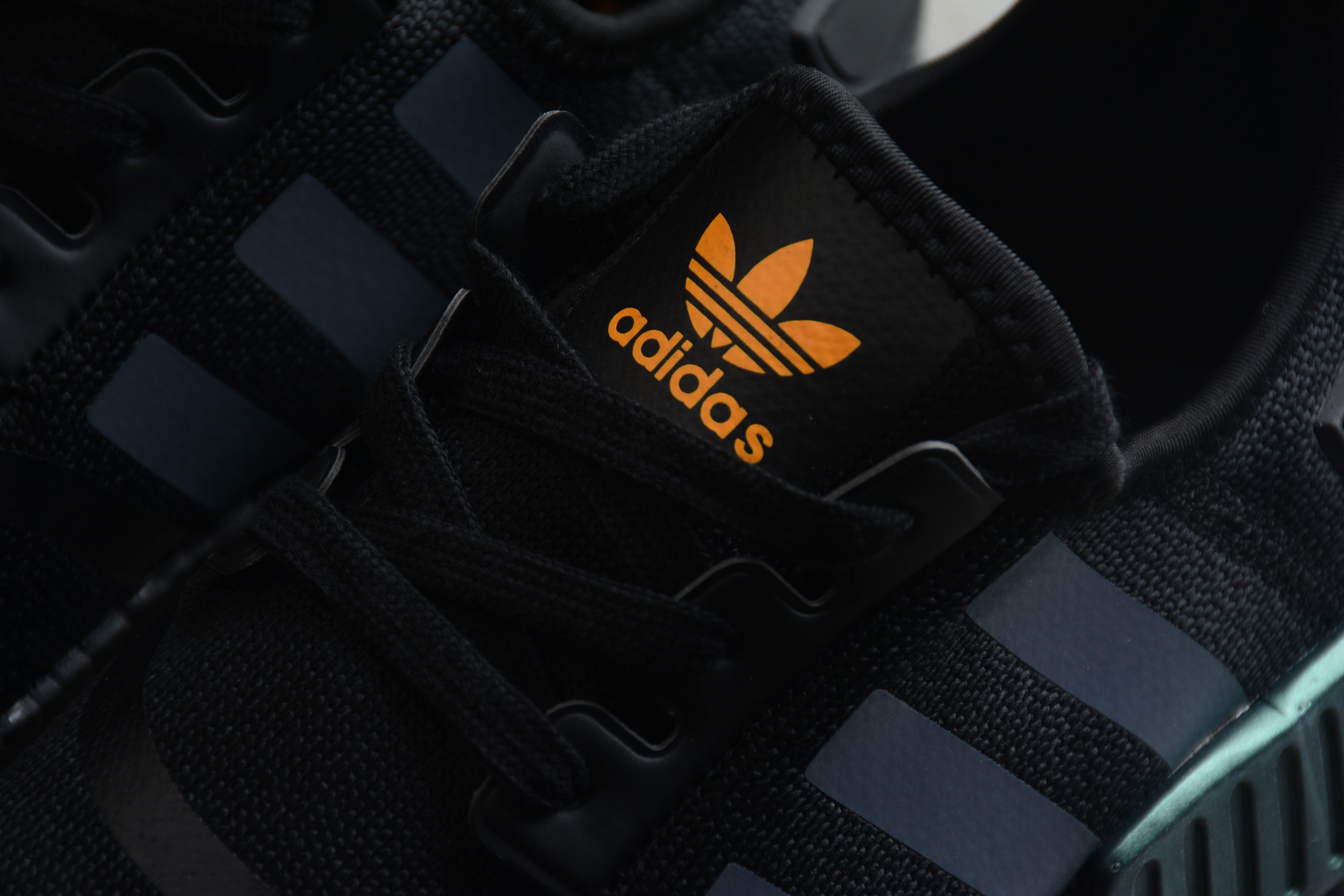 adidas NMD R1 Reflective Xeno FV8025 - Sneaker Replica Workshop