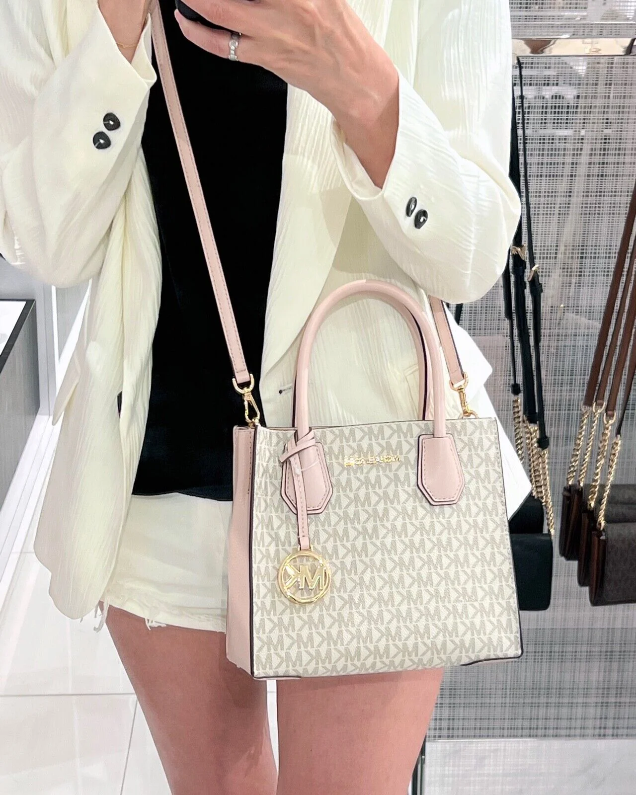 Michael Kors Mercer Messenger Medium Crossbody Bag Vanilla Powder Blush - Top Club