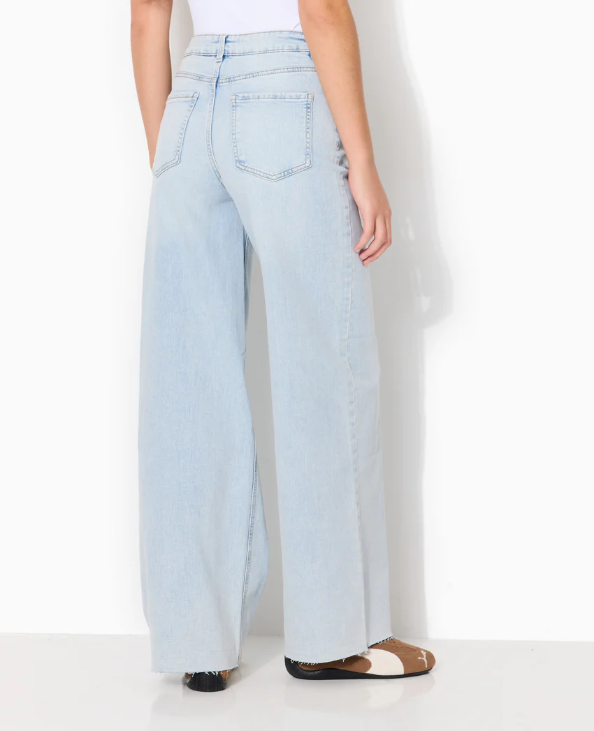 Pimkie J71-1 / Jean wide taille haute avec bas coupés
