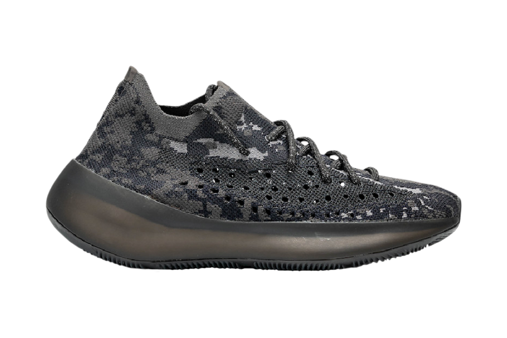 Yeezy Boost 380  Triple Black - Sneaker Replica Workshop