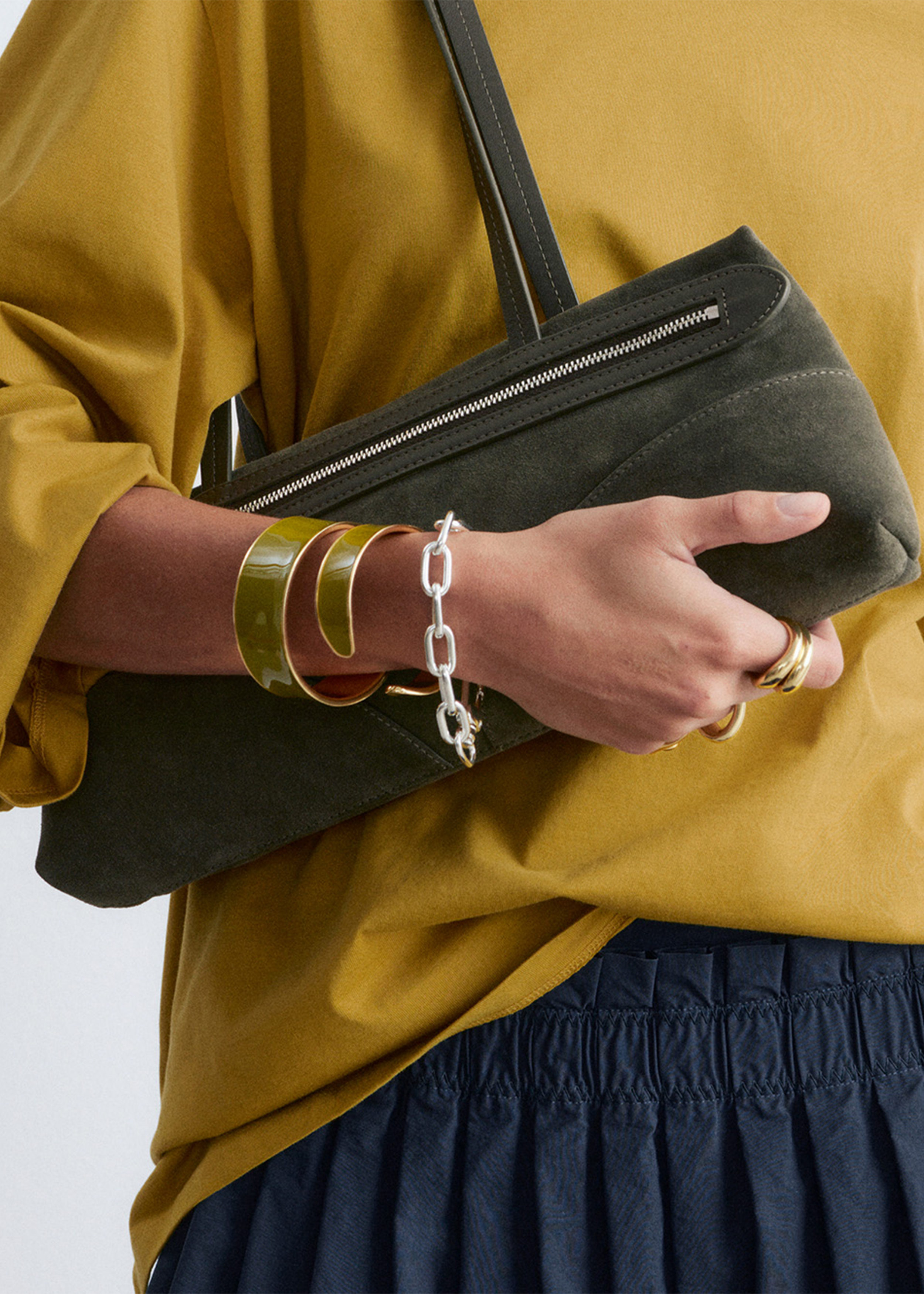 & Other Stories TWO-TONE CUFF BRACELET
