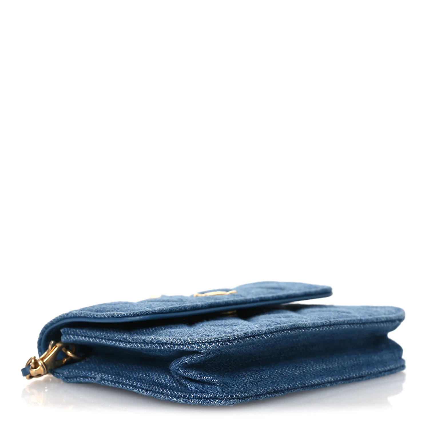 Denim Quilted CC Pearl Crush Clutch With Chain Blue - Top Club