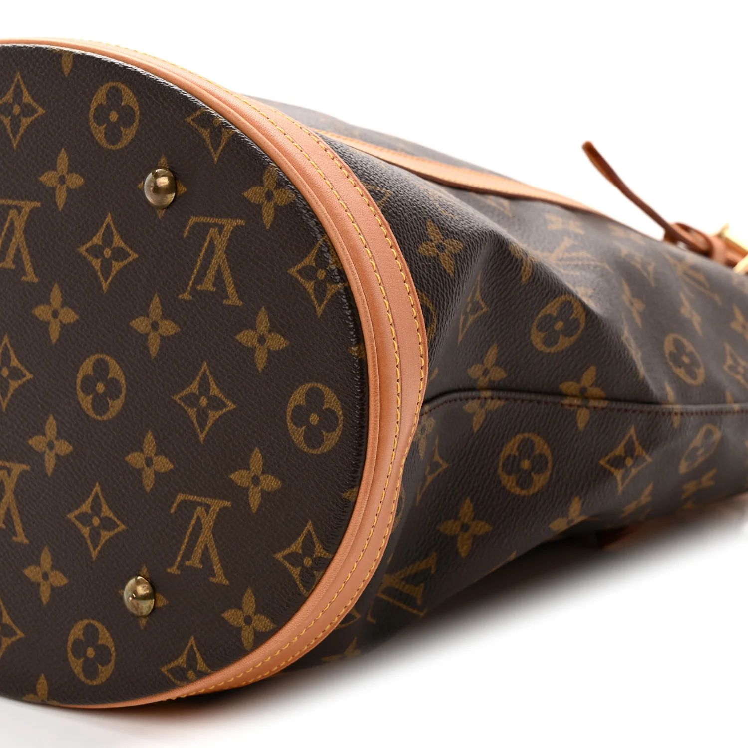 Monogram Bucket 27 - Top Club