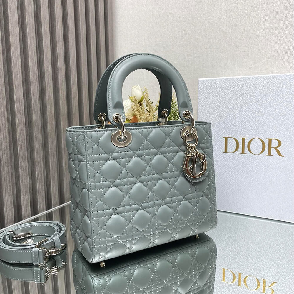 Medium Lady Dior Bag - Top Club