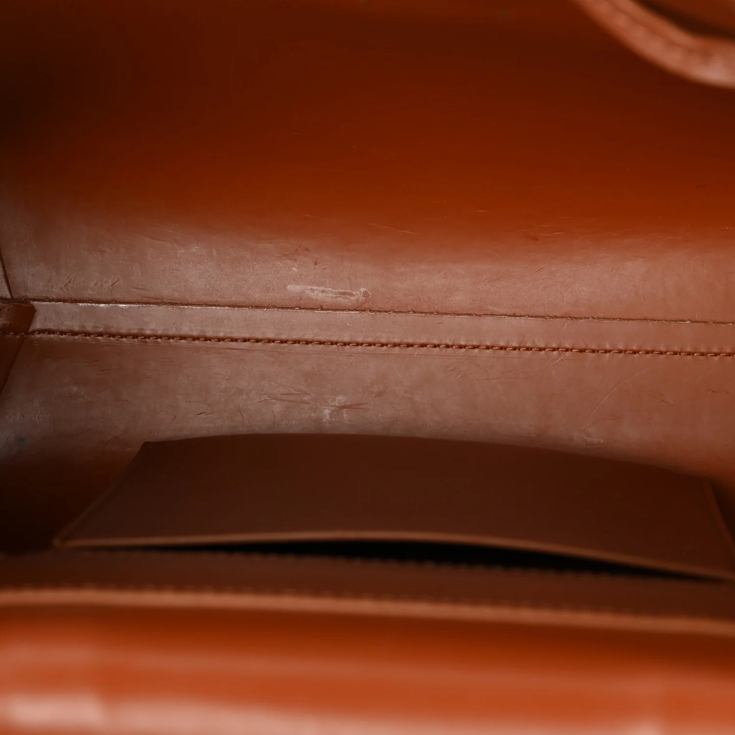 Calfskin Soft Lady Bag Biscotti - Top Club