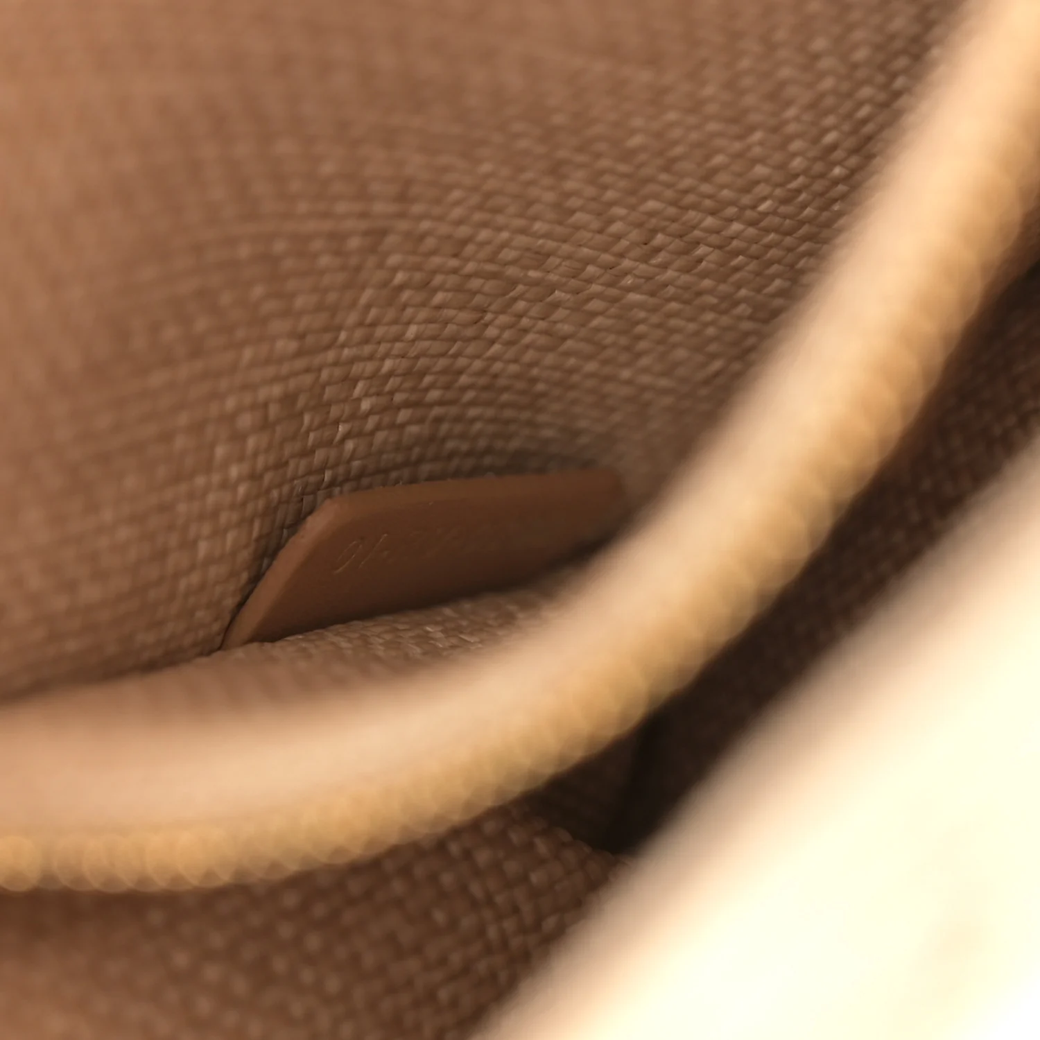 Raffia Calfskin 30 Montaigne Flap Bag Beige - Top Club