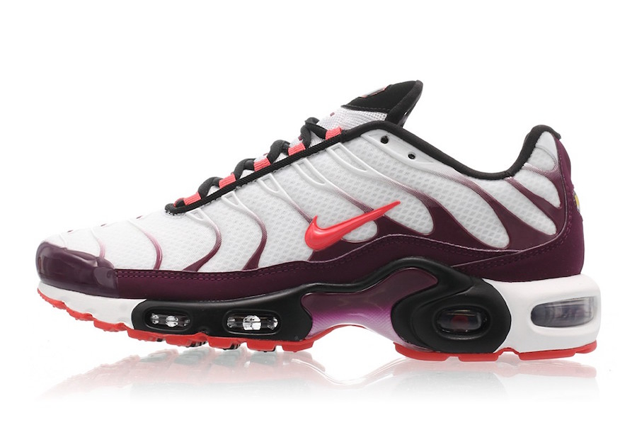 Wmns Air Max Plus  Bordeaux Ember  CD7061-101 - Sneaker Replica Workshop