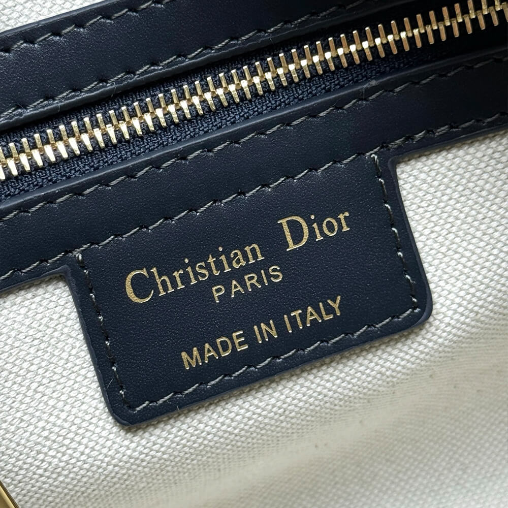 Dior Groove 20 Bag - Top Club