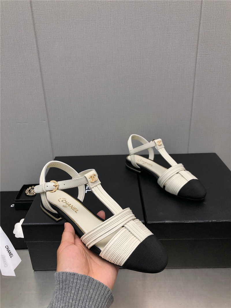 Chanel new C buckle rhinestone high heels - Sneaker Replica Workshop
